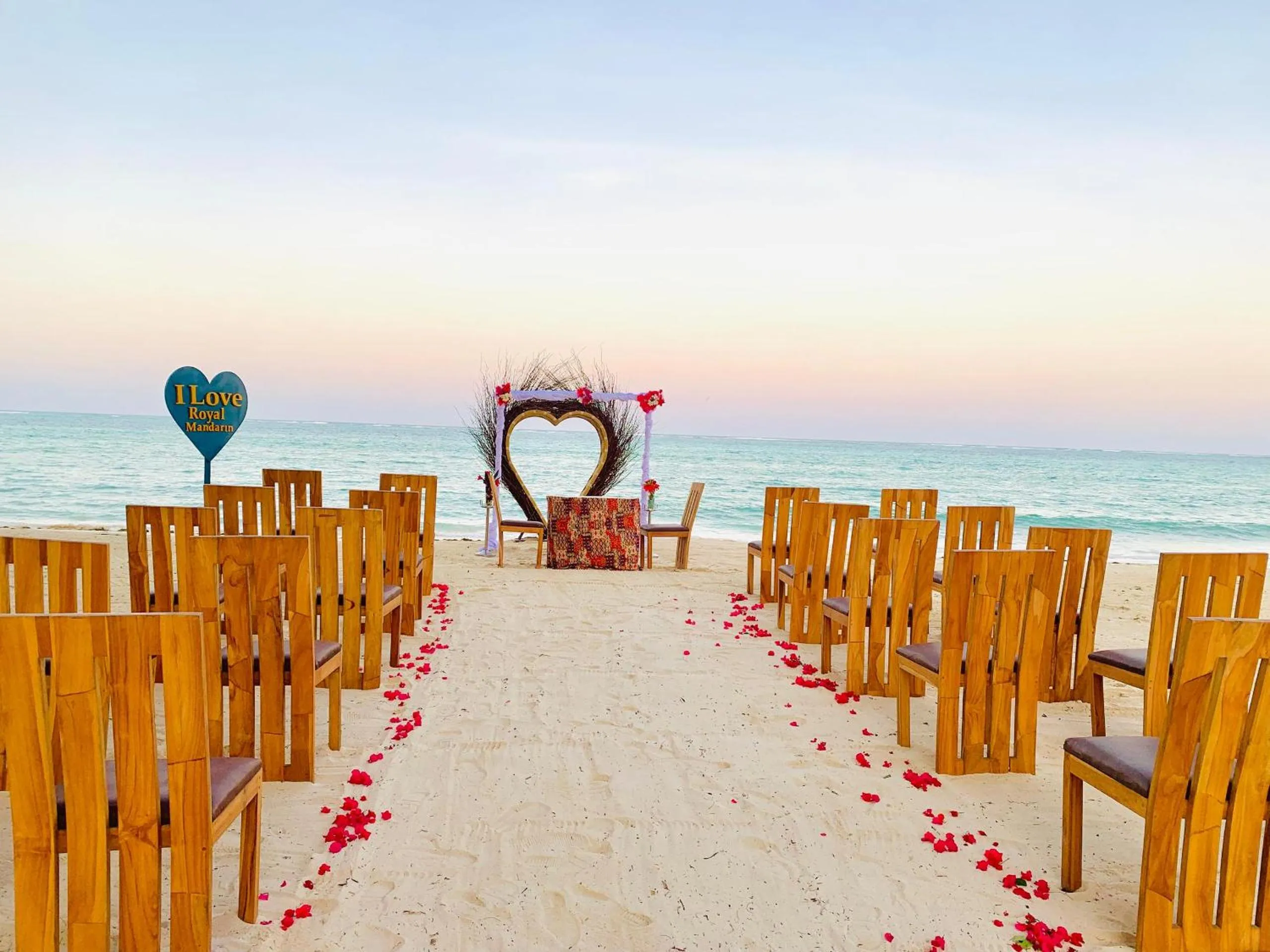 wedding in Royal Mandarin Hotel & Resort