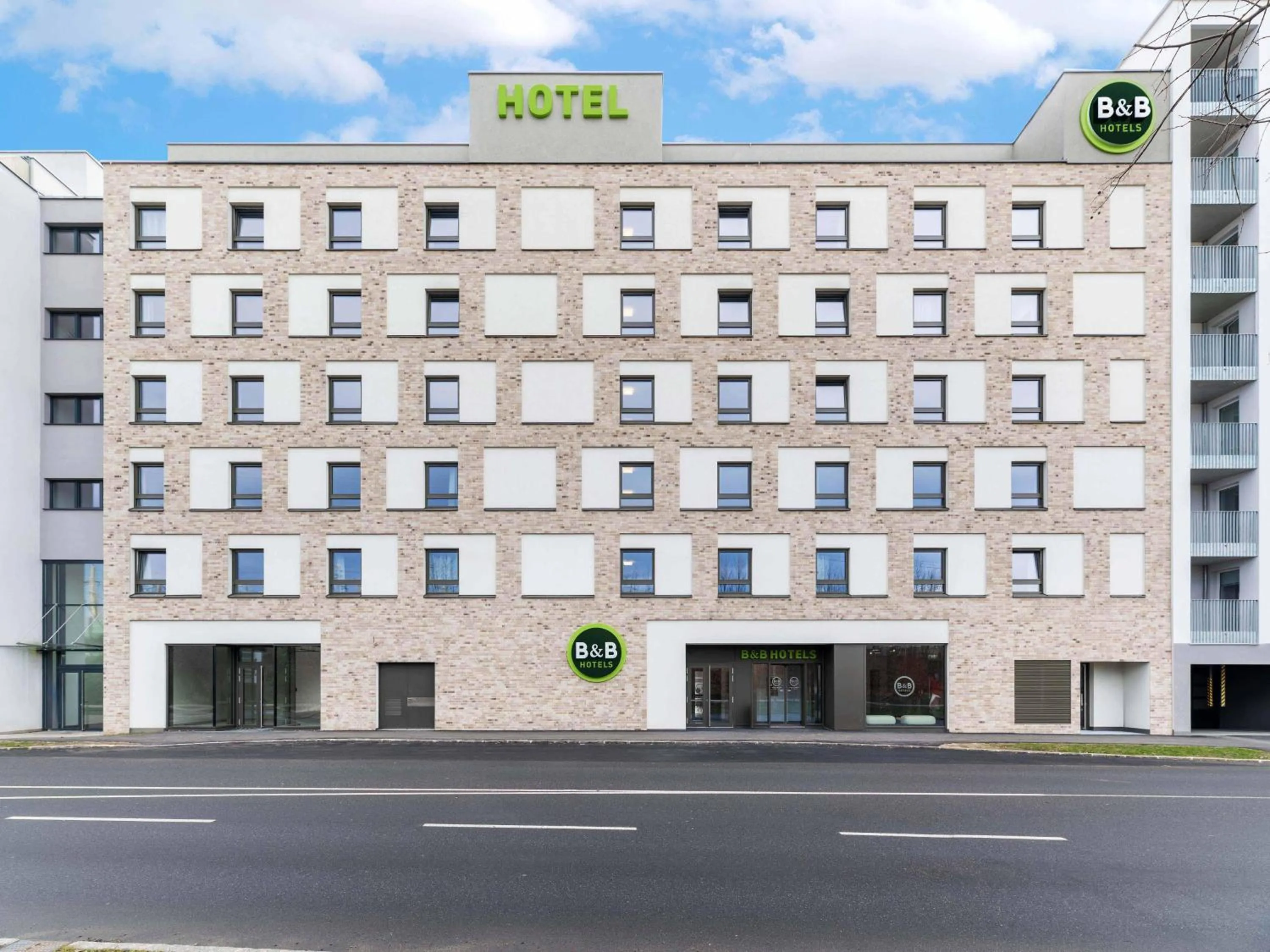 Property building in B&B HOTEL St-Pölten