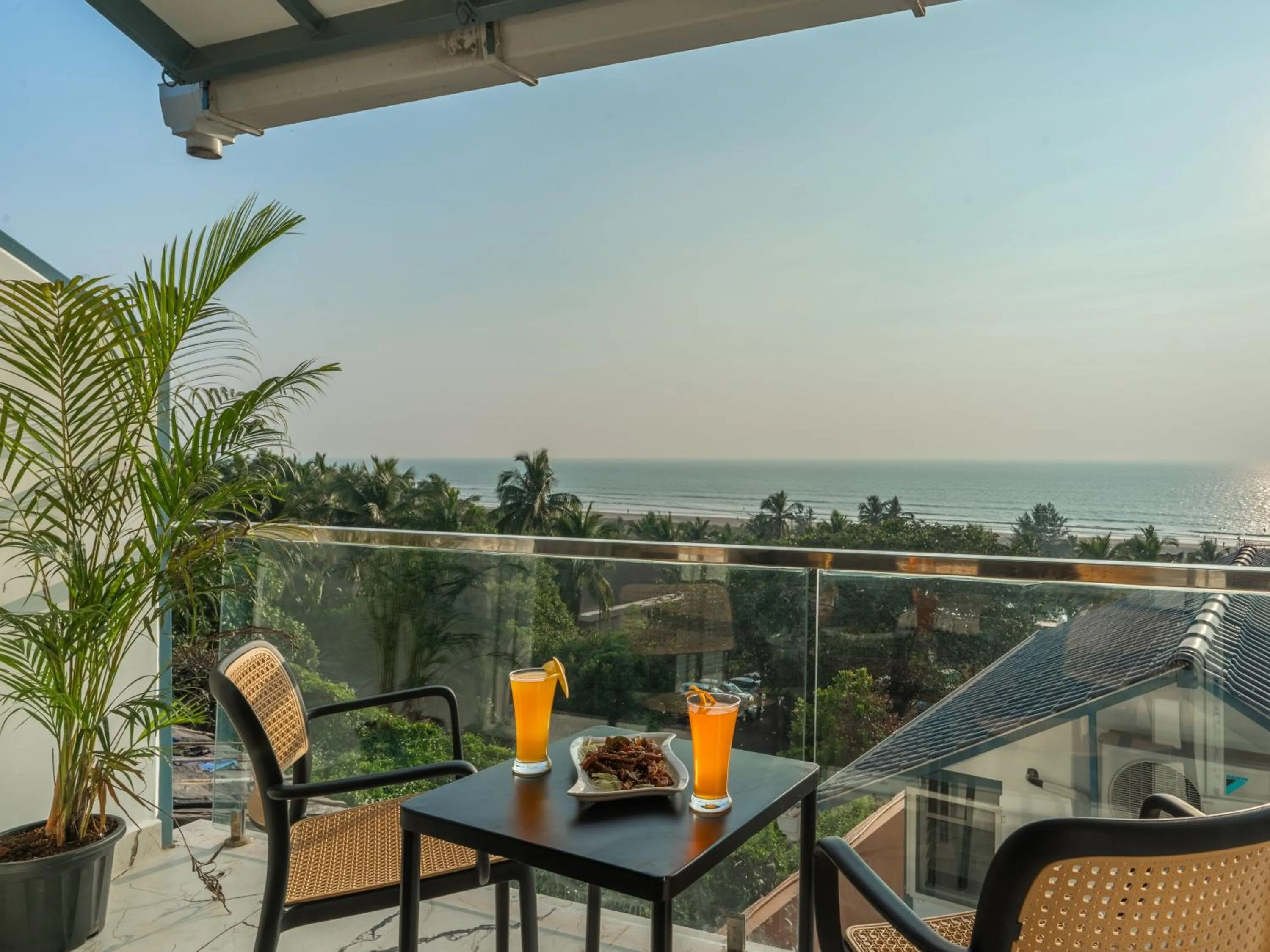 Balcony/Terrace in The Hosteller Goa, Mandrem