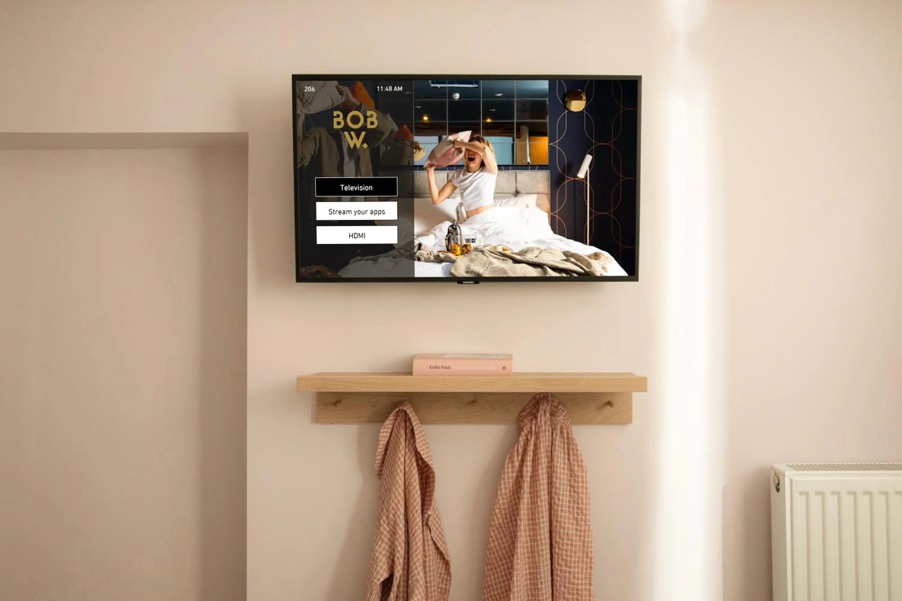 TV and multimedia in Bob W London Holland Park