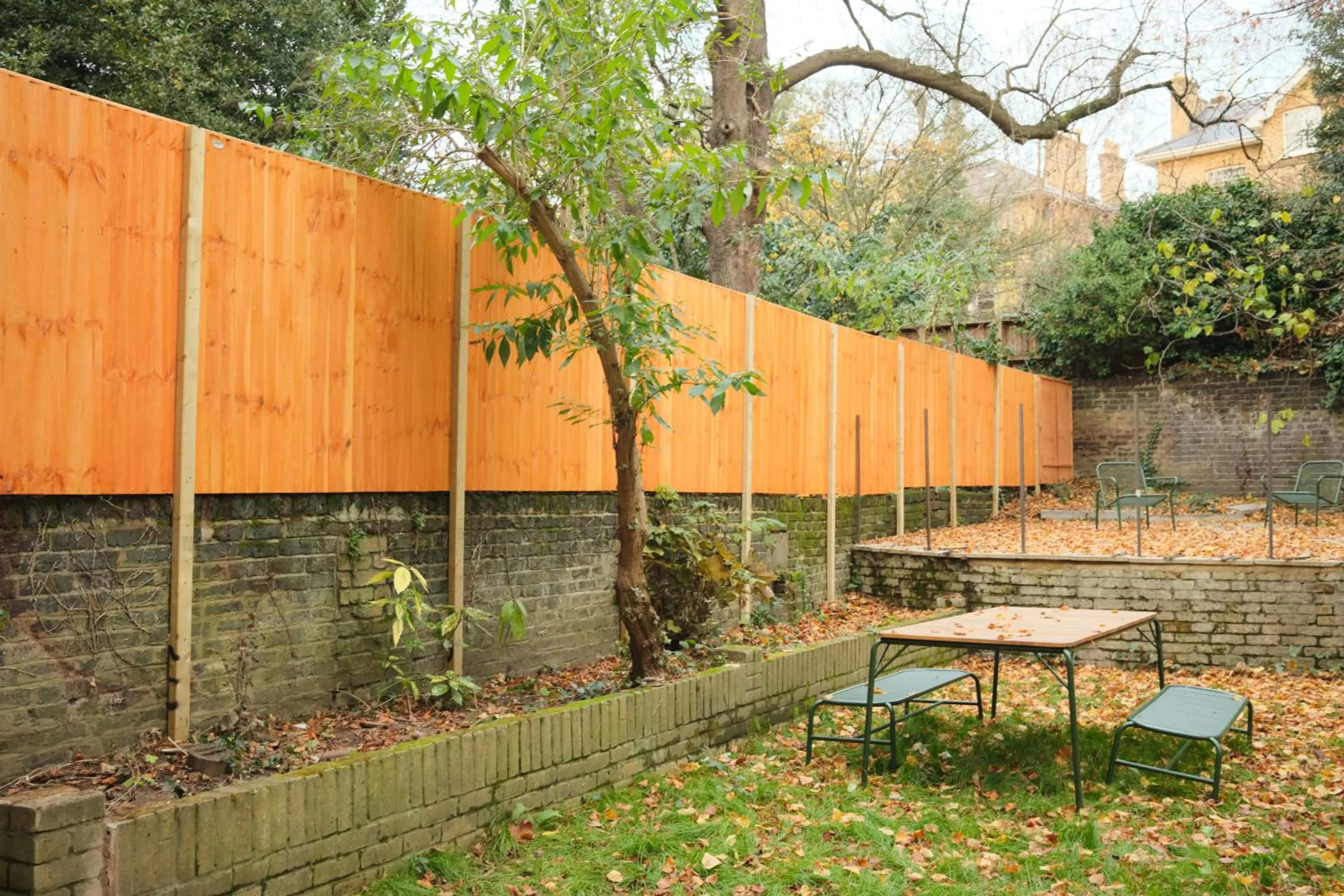 Patio in Bob W London Holland Park