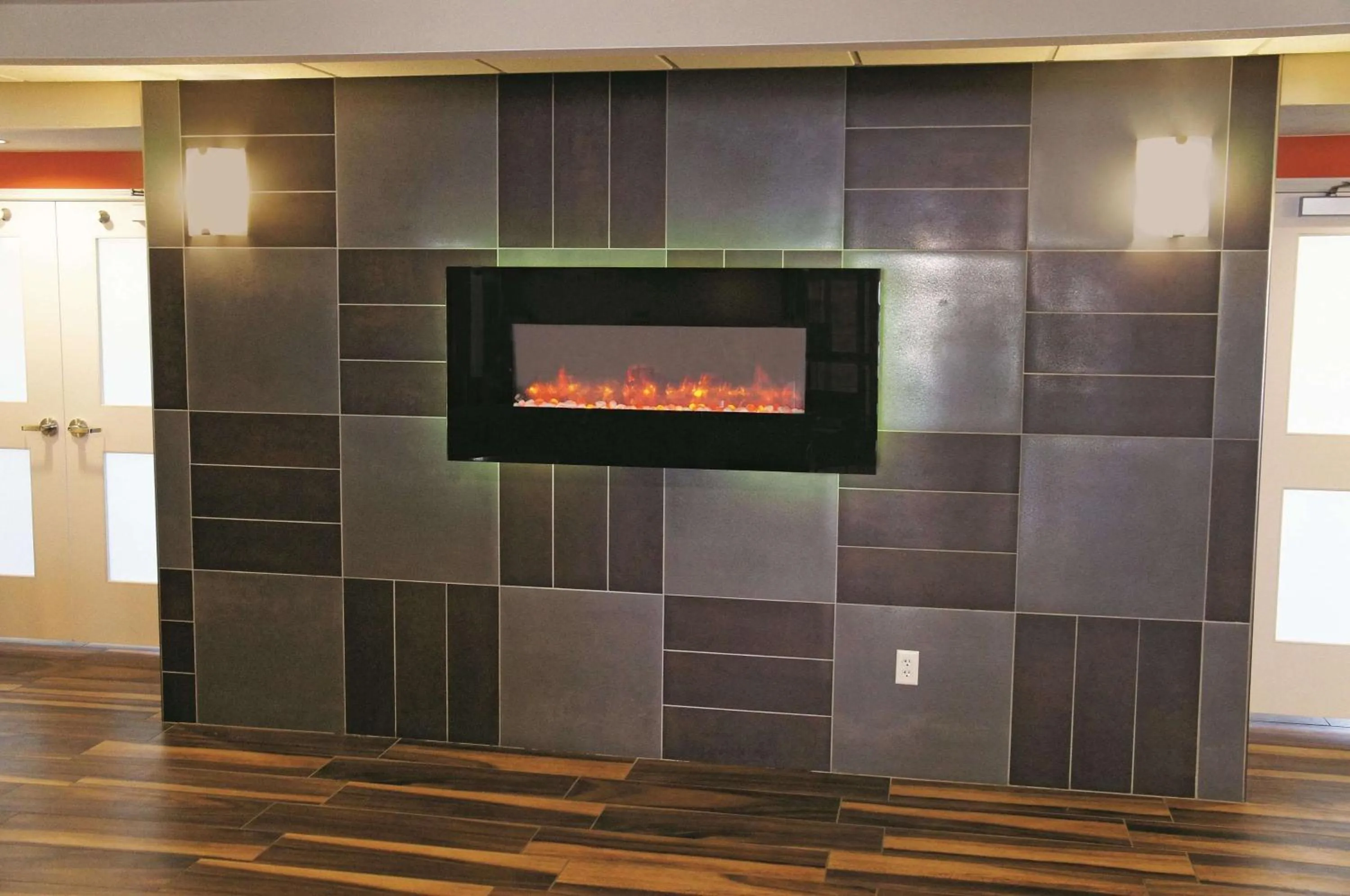 Lobby or reception in La Quinta by Wyndham Grand Forks