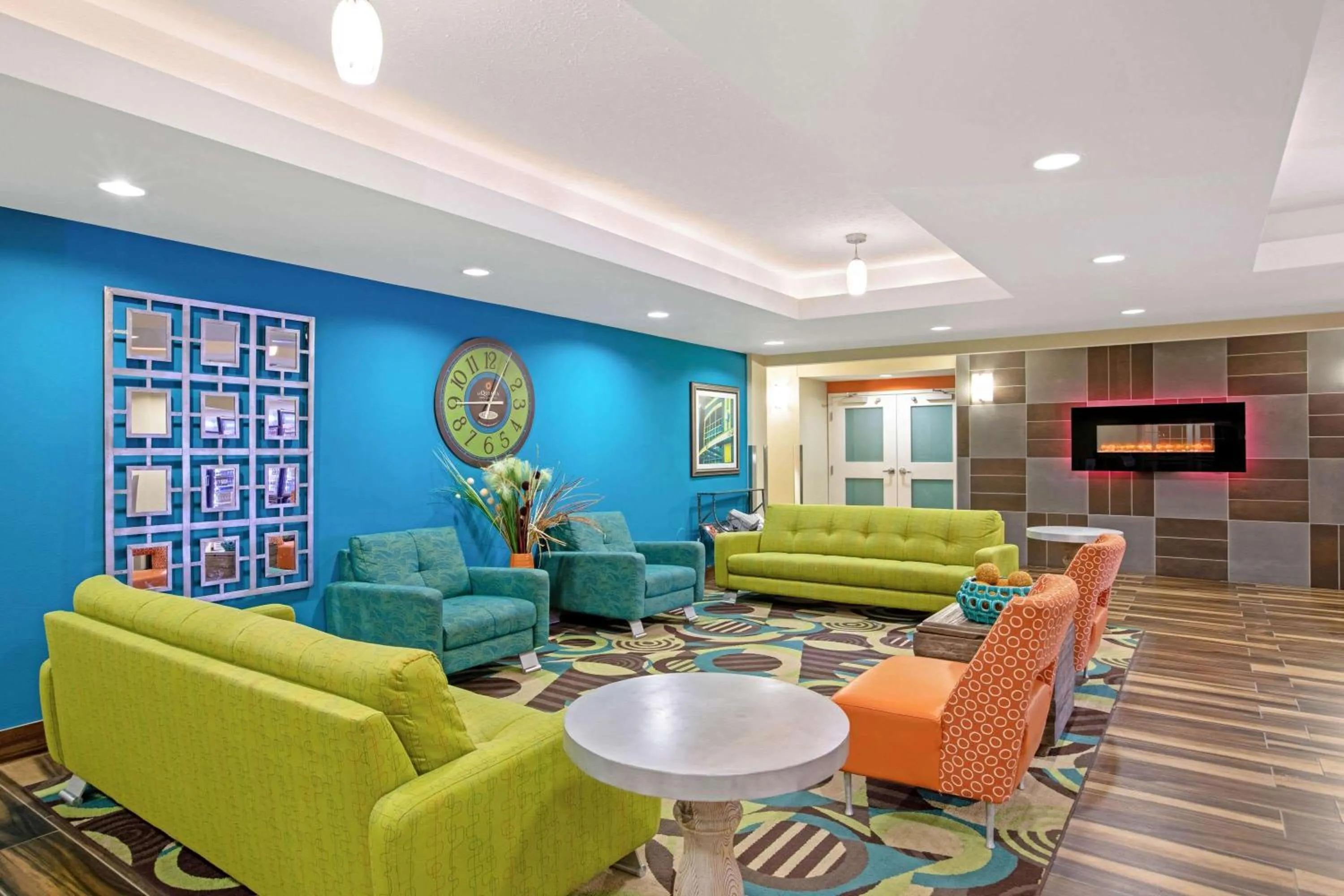 Lobby or reception in La Quinta by Wyndham Grand Forks