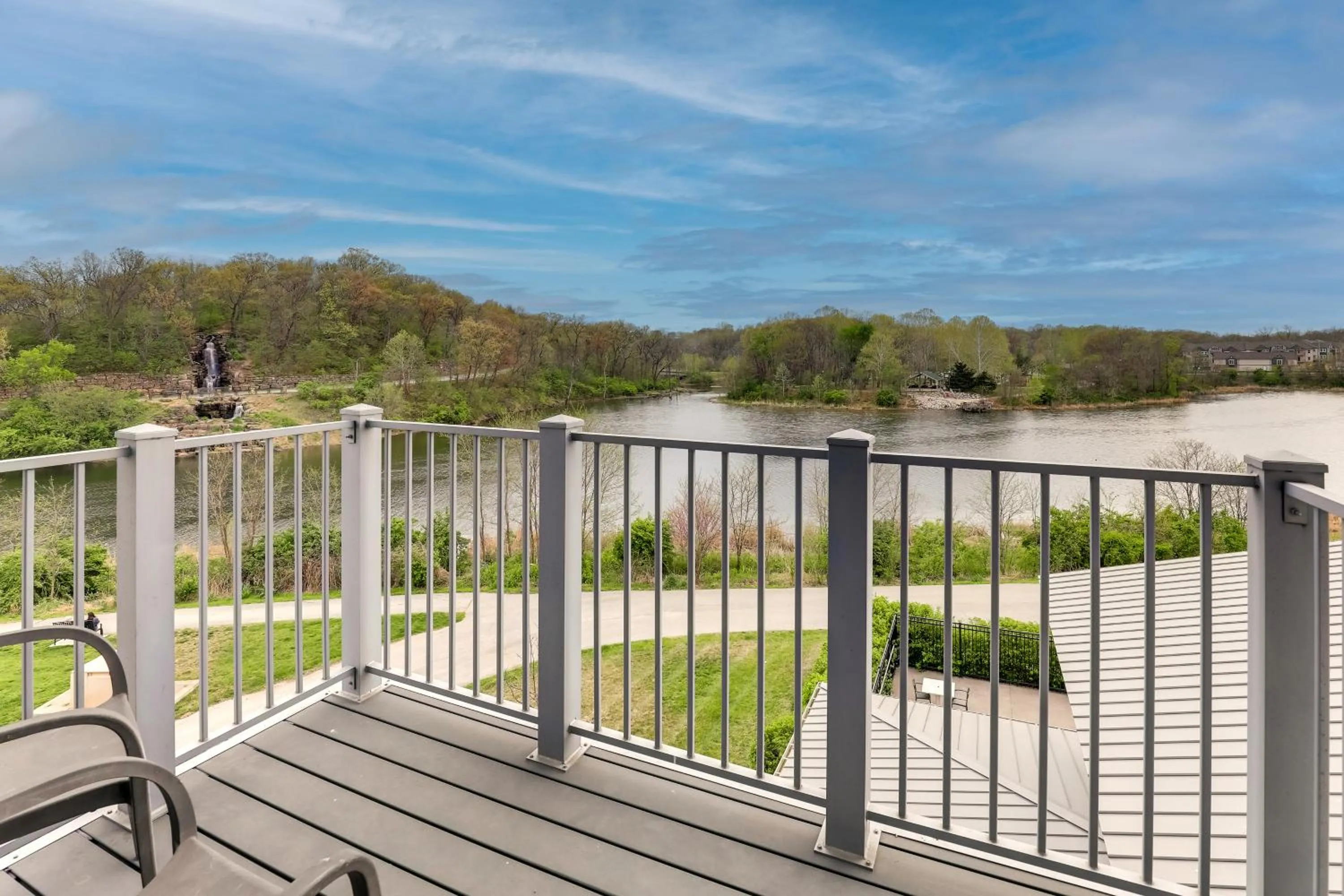Balcony/Terrace in Stoney Creek Hotel Kansas City - Independence