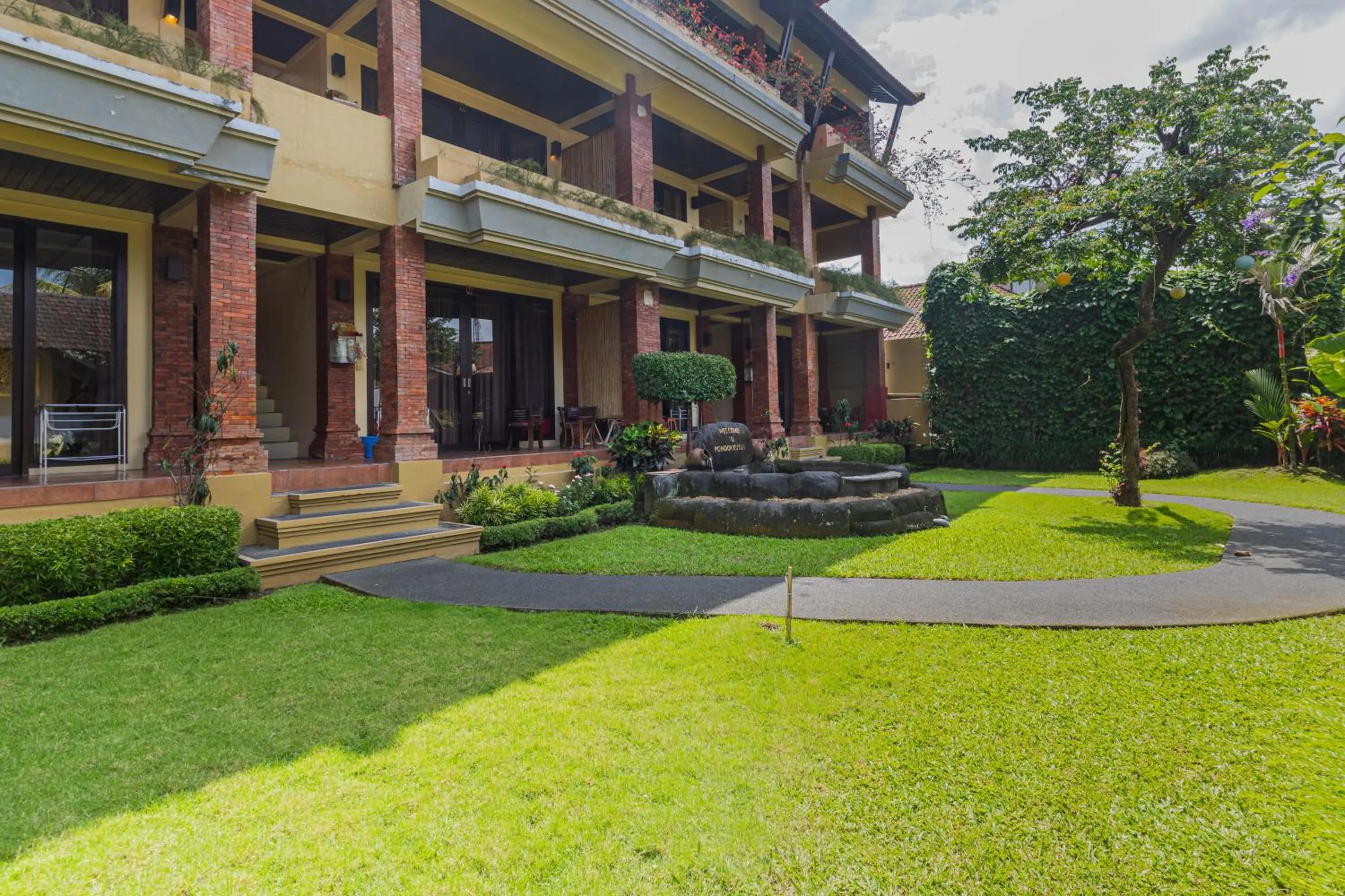 Garden in Pondok Kutuh Guest House