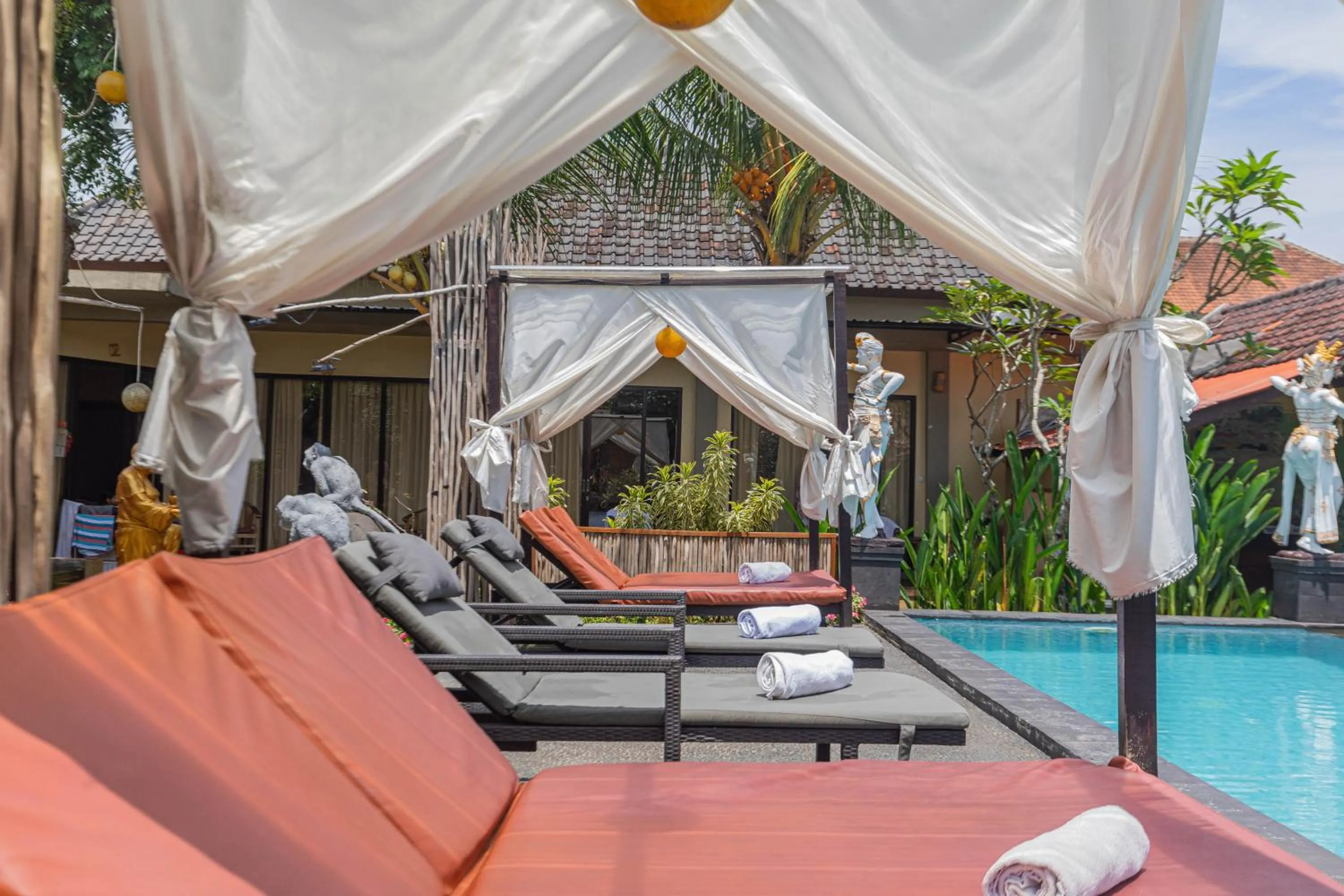 Swimming pool in Pondok Kutuh Guest House