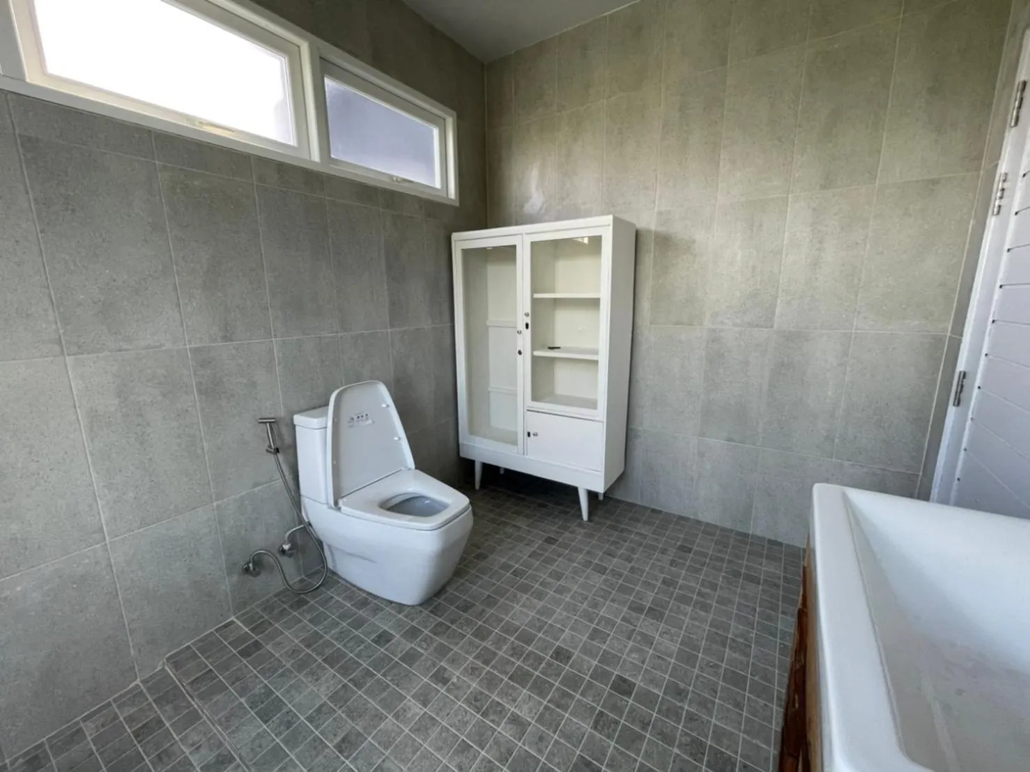 Toilet in Seava House Ao-Nang Krabi