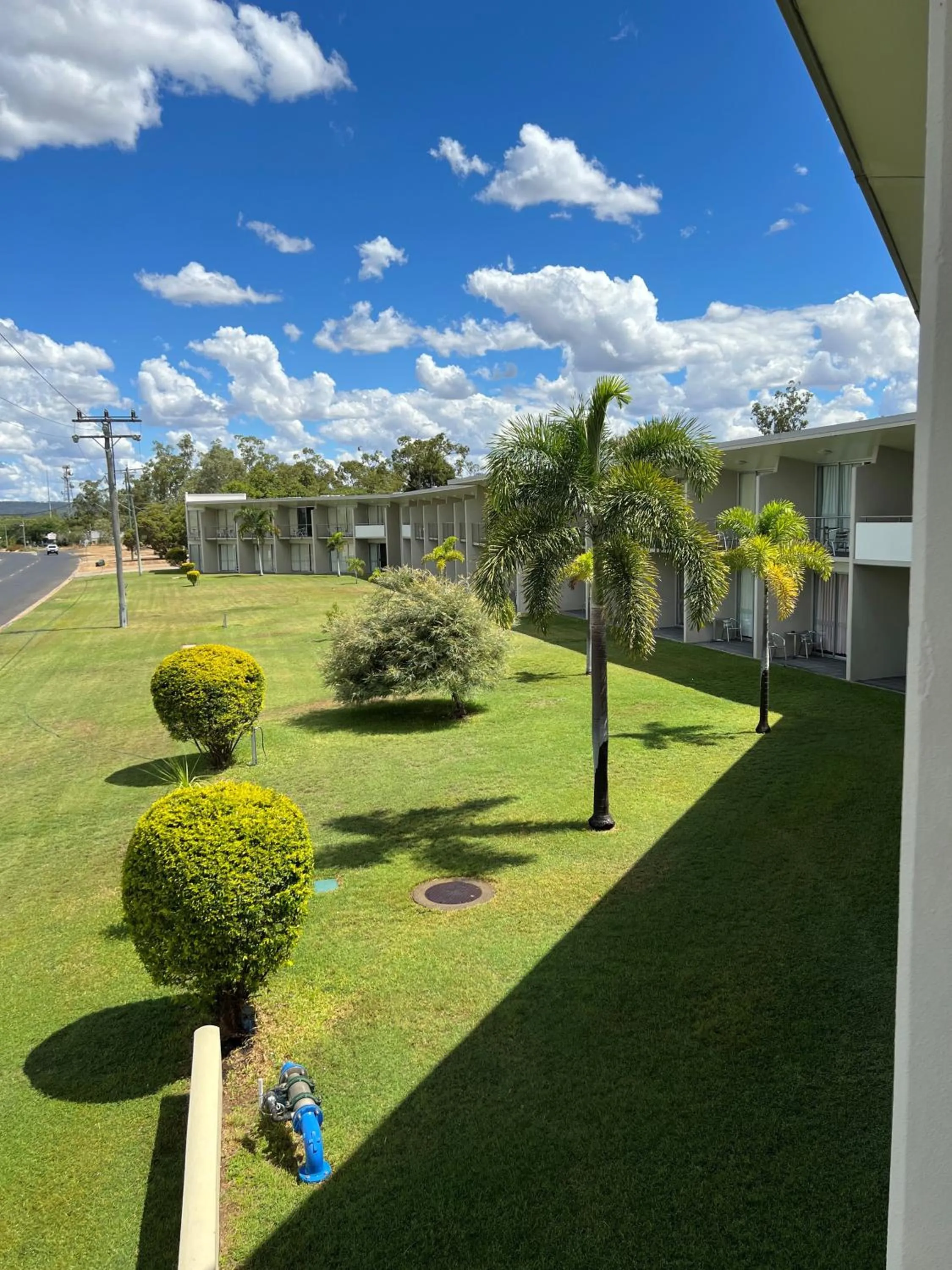 Garden in Country Roads Motor Inn Dysart