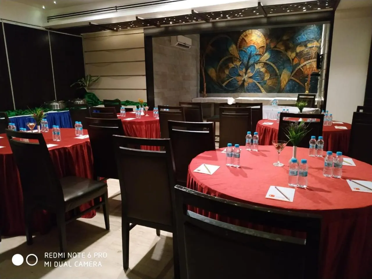 Restaurant/places to eat in Tarawade Clarks Inn Pune