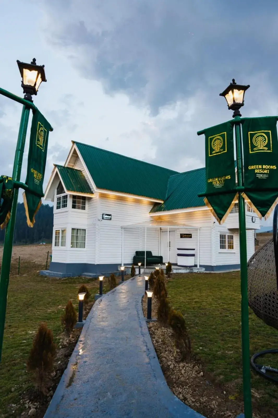 Green Rooms Resort Green Rooms Resort