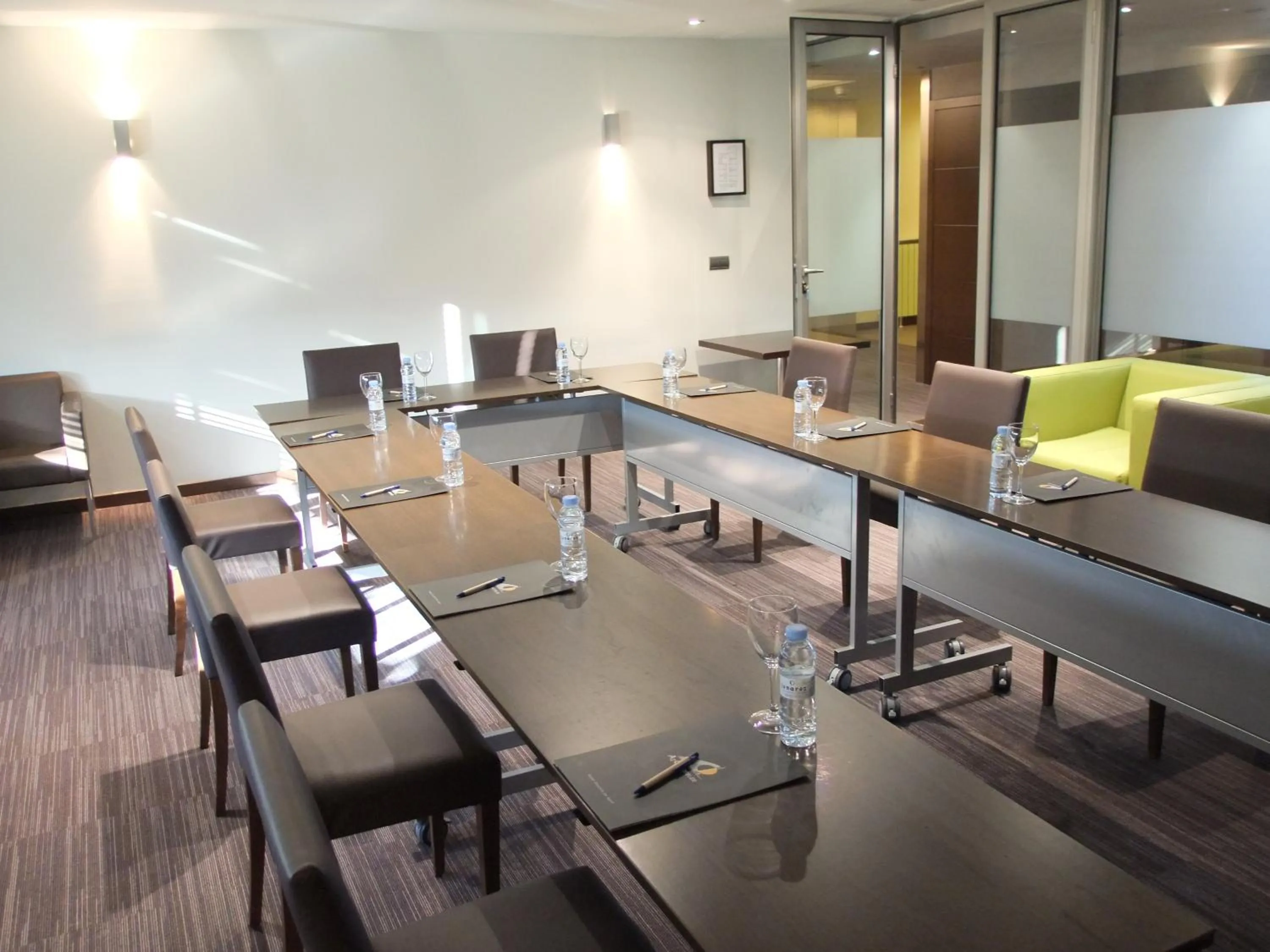 Meeting/conference room in Globales Castillo de Ayud