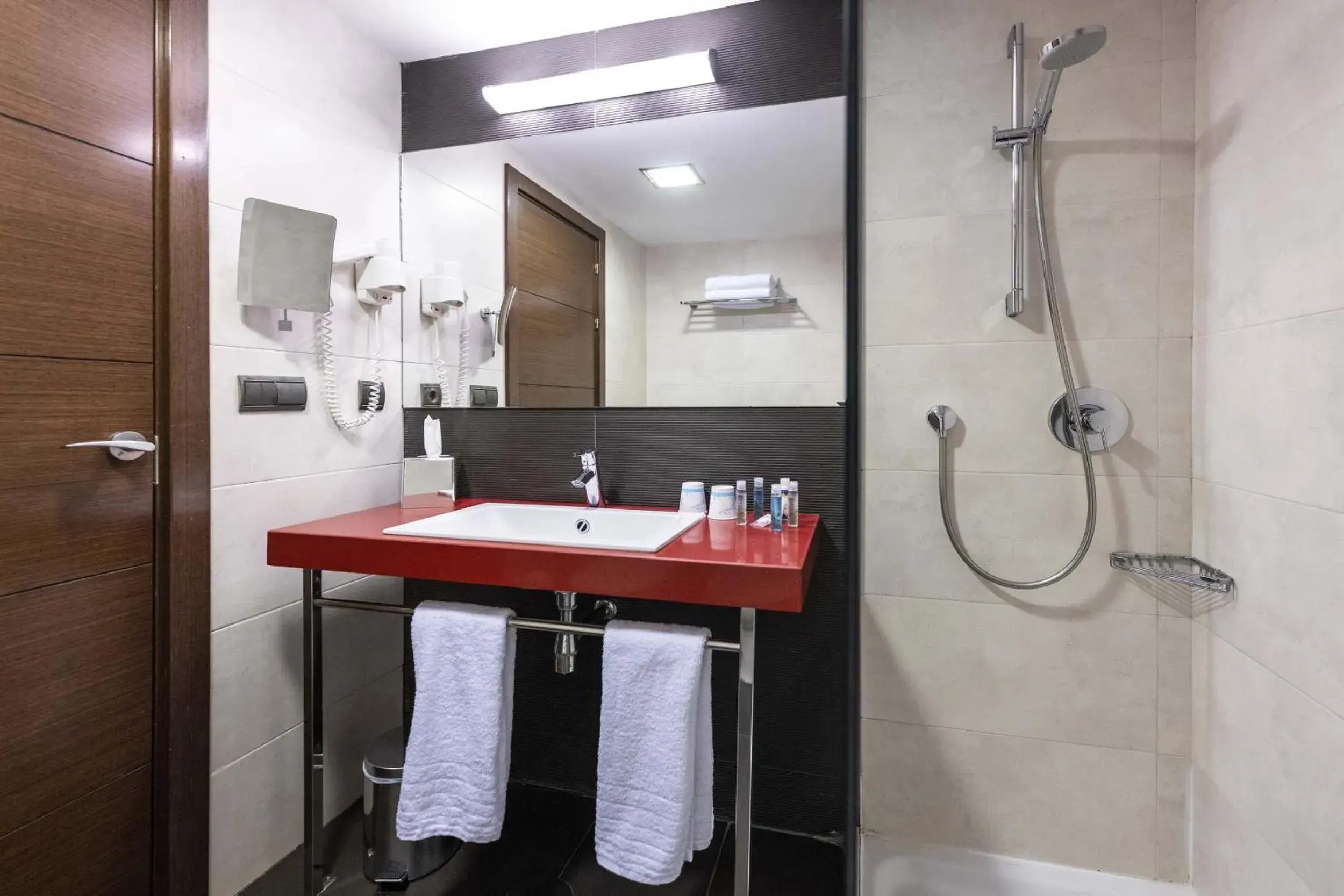 Triple Room (2 Adults + 1 Child) in Globales Castillo de Ayud Triple Room (2 Adults + 1 Child) in Globales Castillo de Ayud