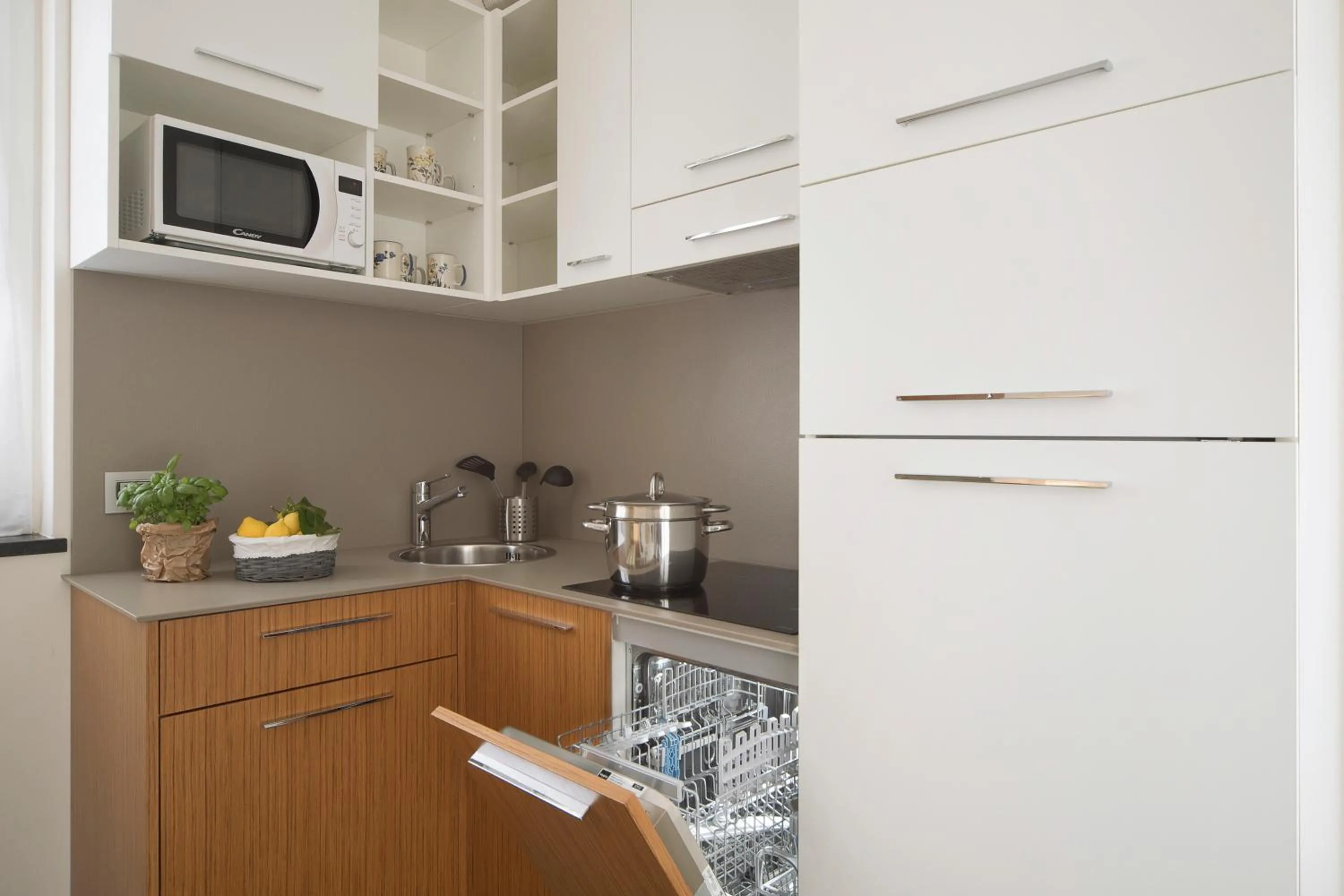 Kitchen or kitchenette in Hotel Residence Laigueglia free parking