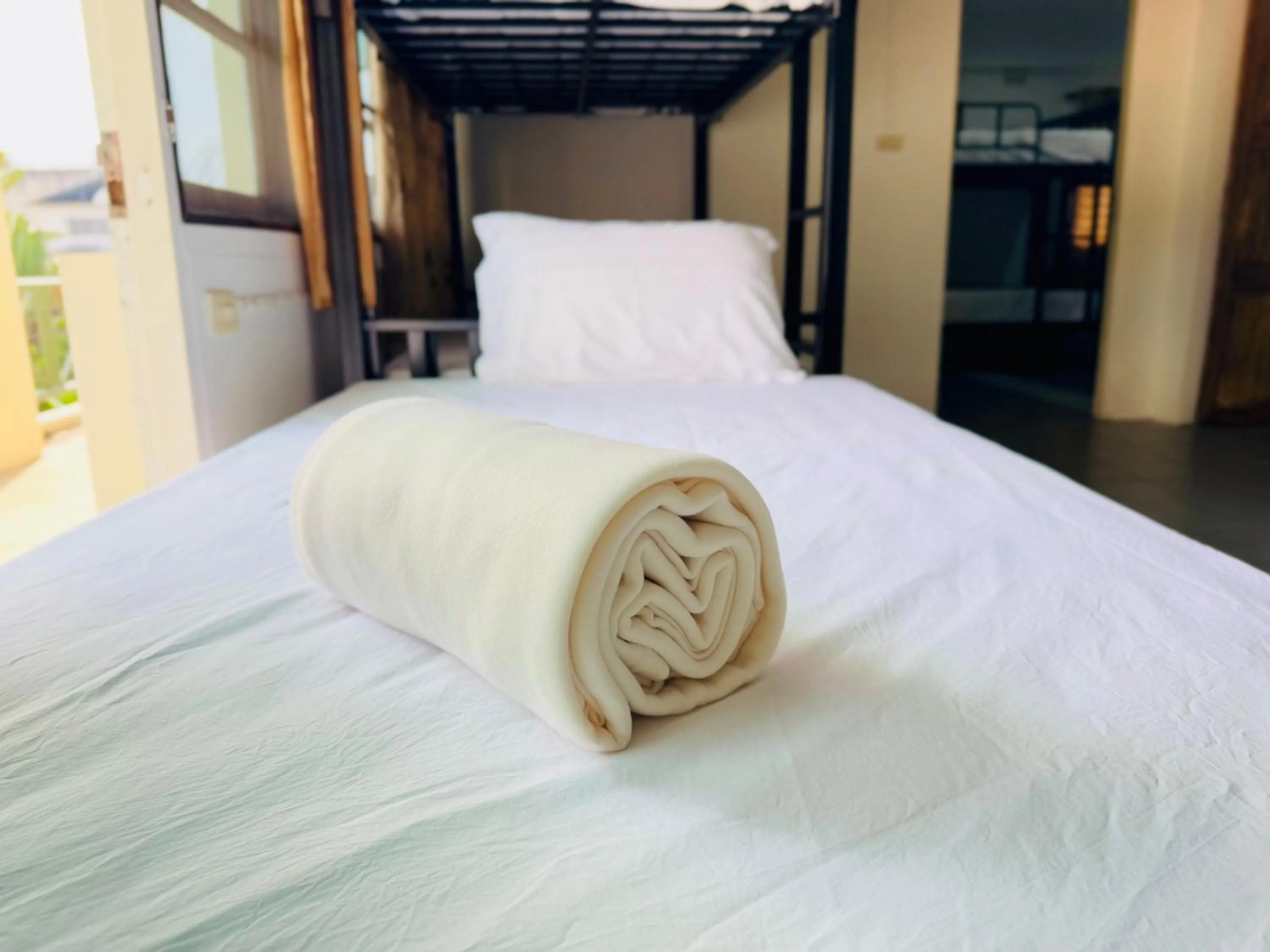 Bedroom, Bed in Hotel O Bupatara Chiangmai