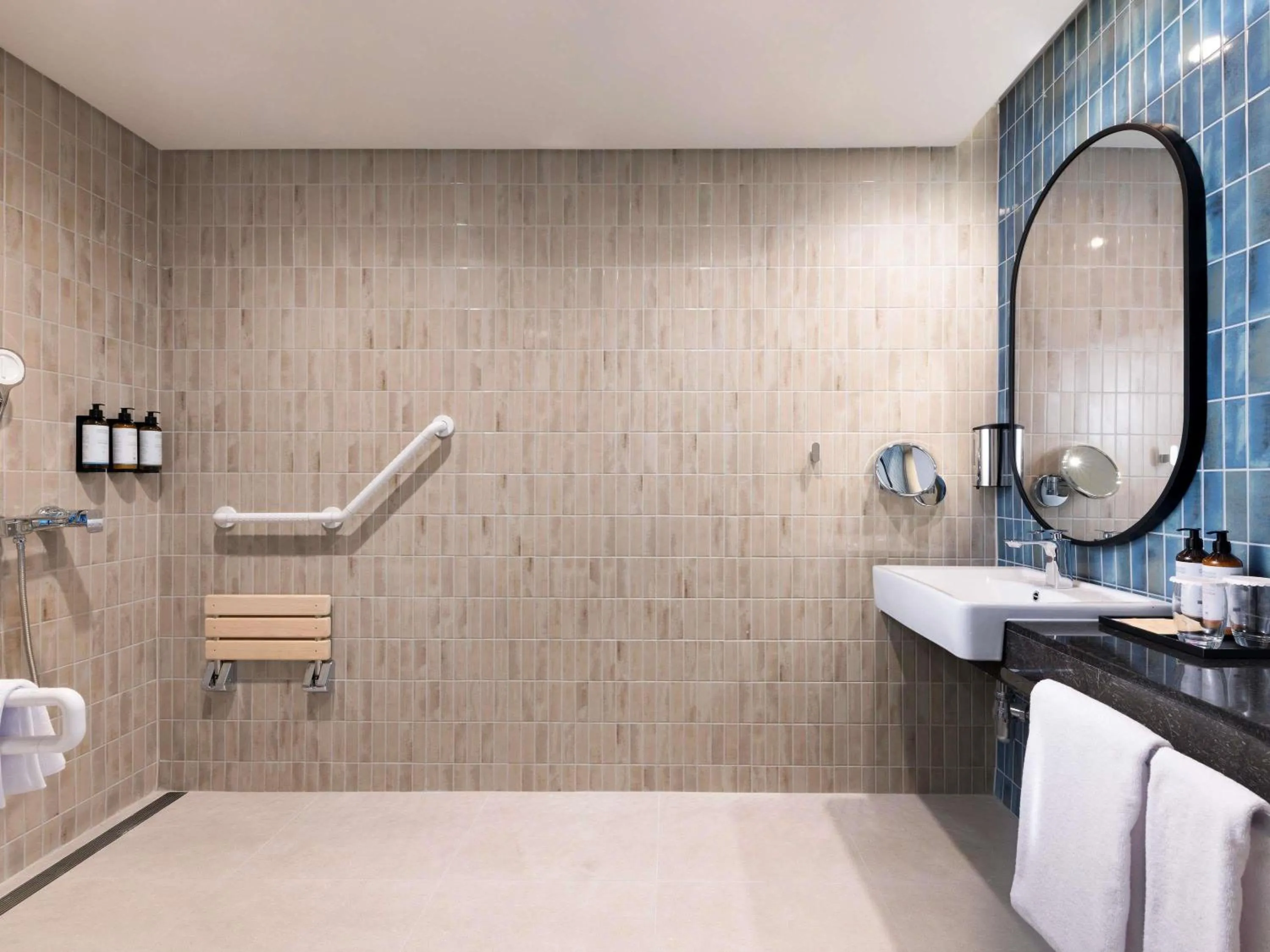 Bedroom in Mercure Ambassador Seoul Magok