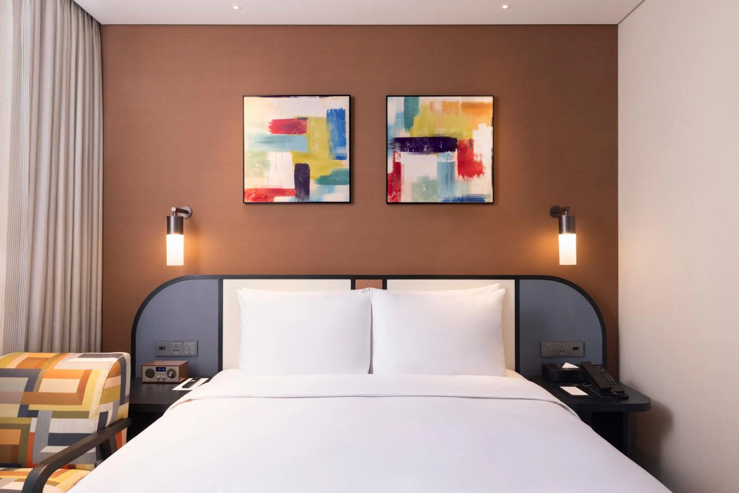 Bed in Mercure Ambassador Seoul Magok