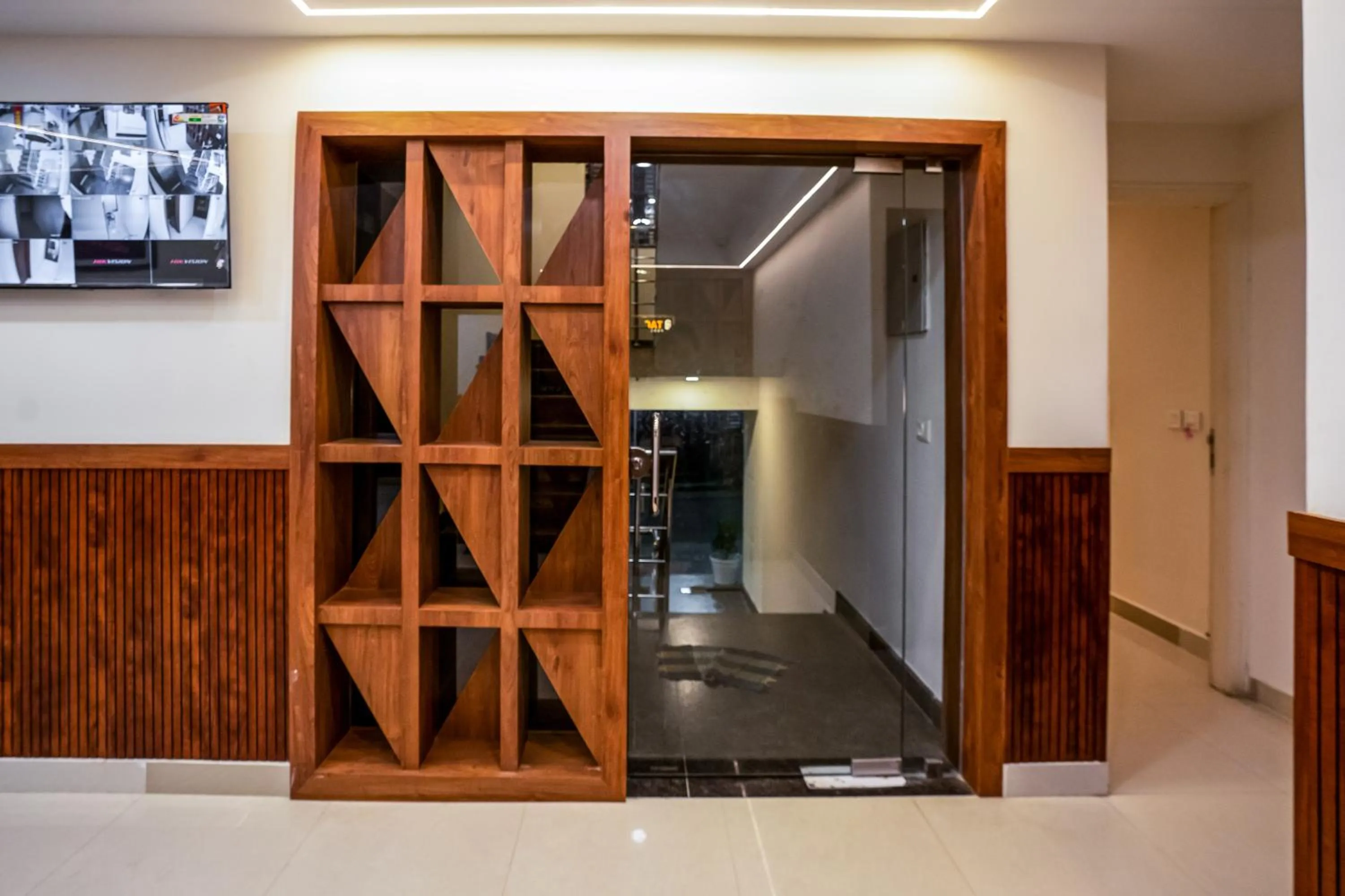 Facade/entrance in Tagme Suite