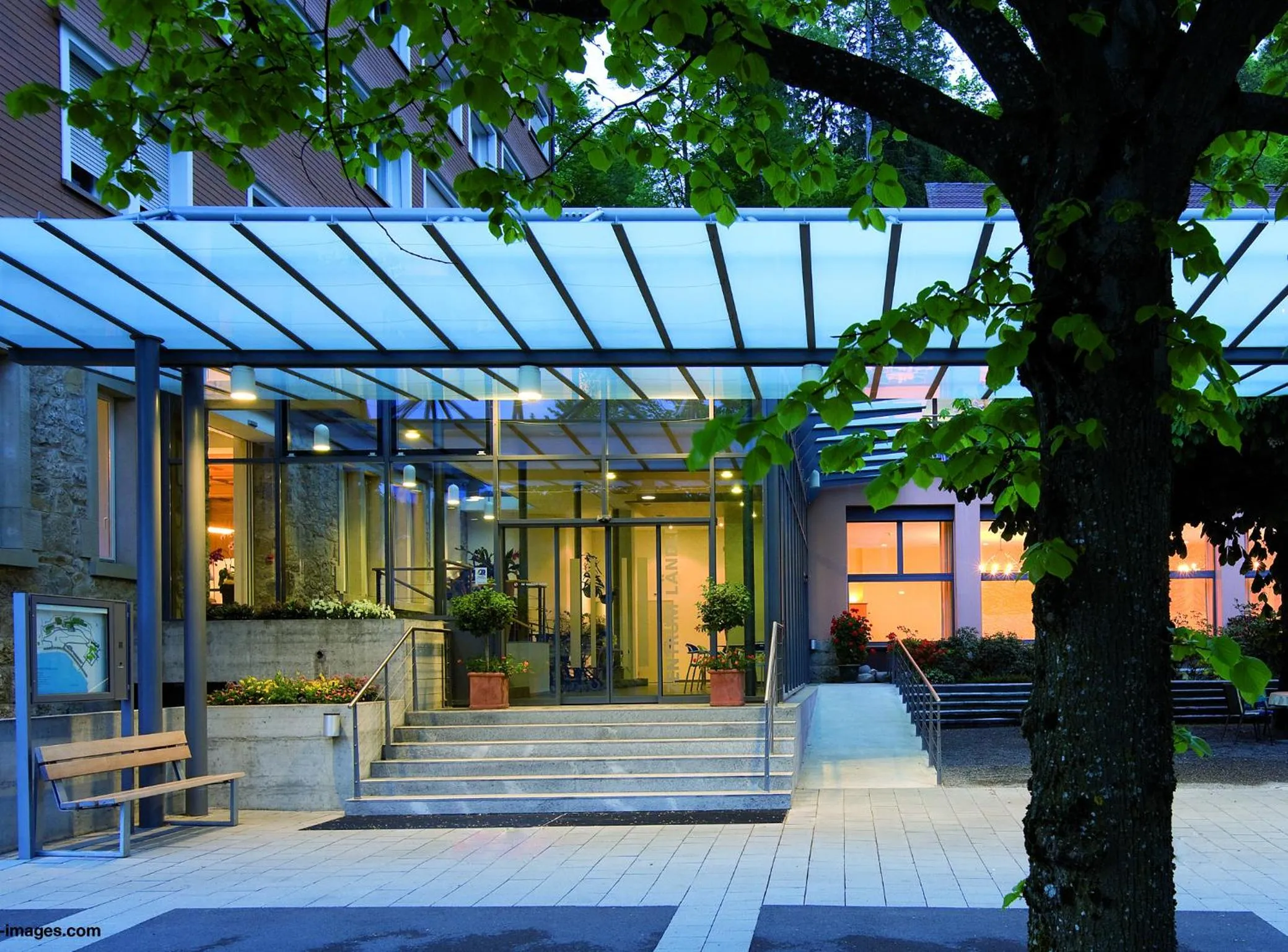 Facade/entrance in Hotel Ländli