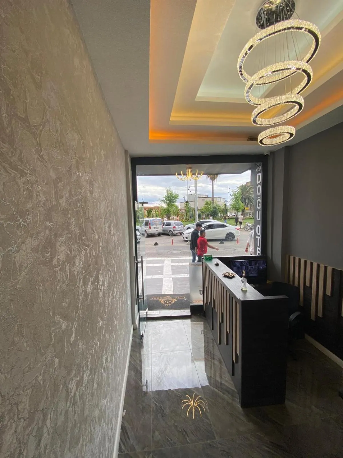 Lobby or reception in Otel OrtaDoğu