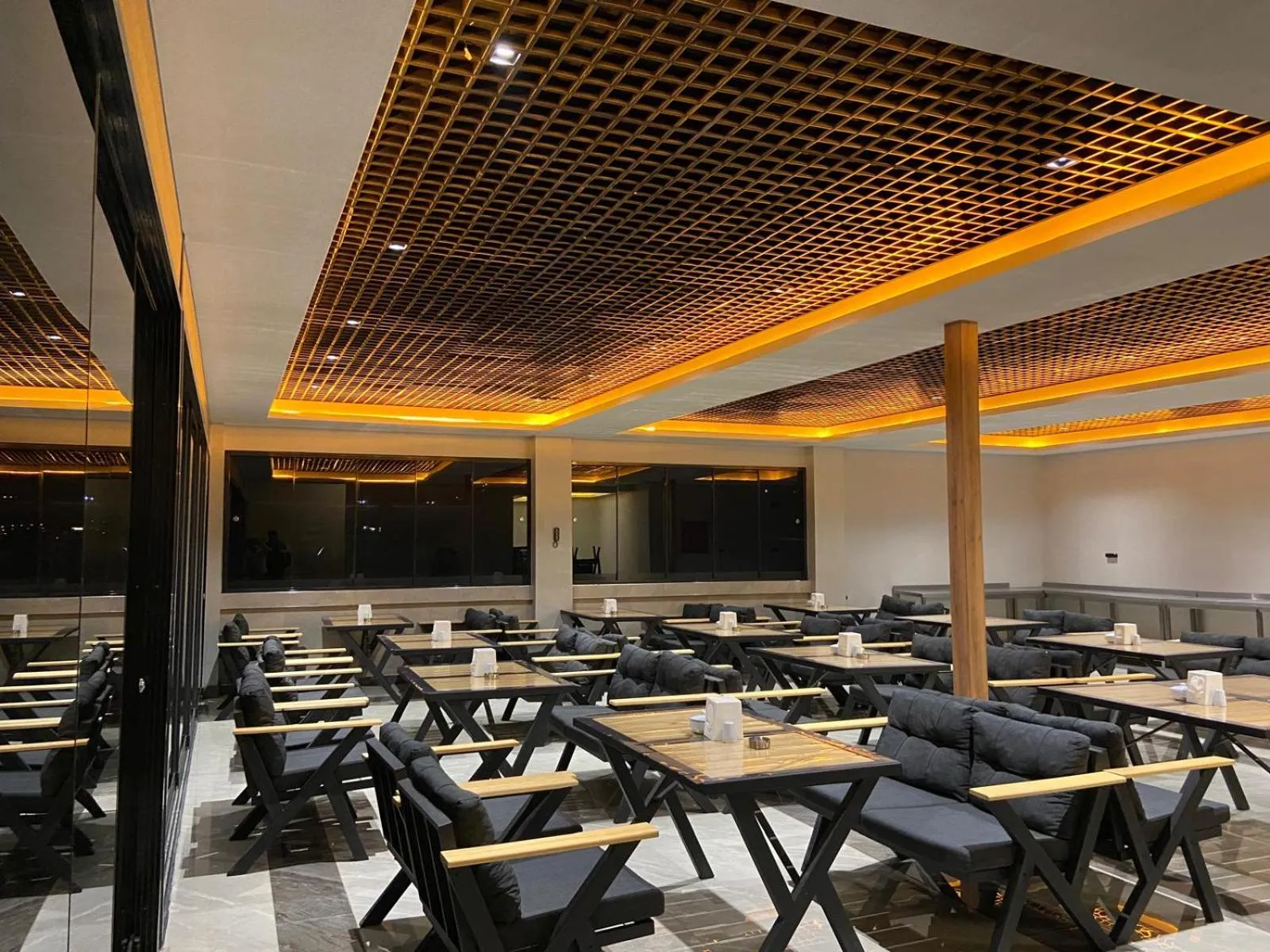 Balcony/Terrace in Otel OrtaDoğu