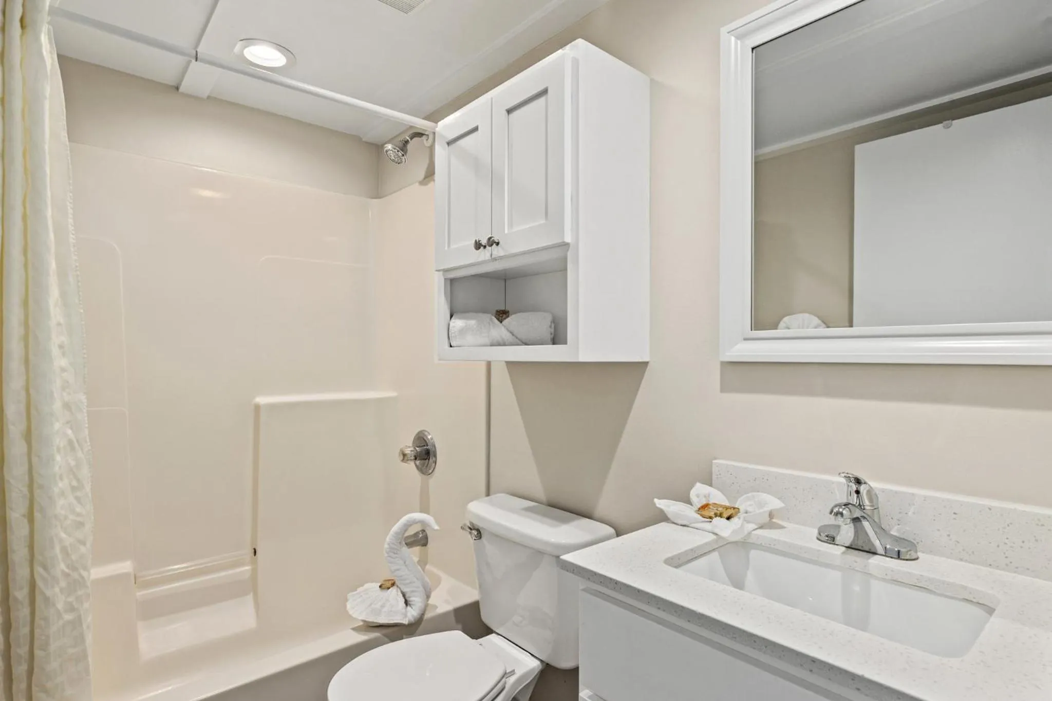 Sandpiper Beacon Beach Resort