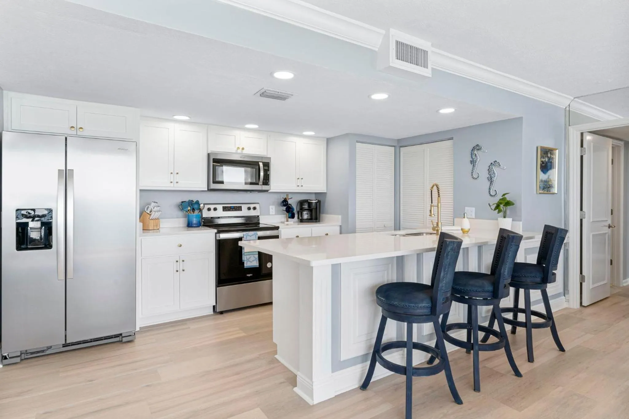 Sandpiper Beacon Beach Resort