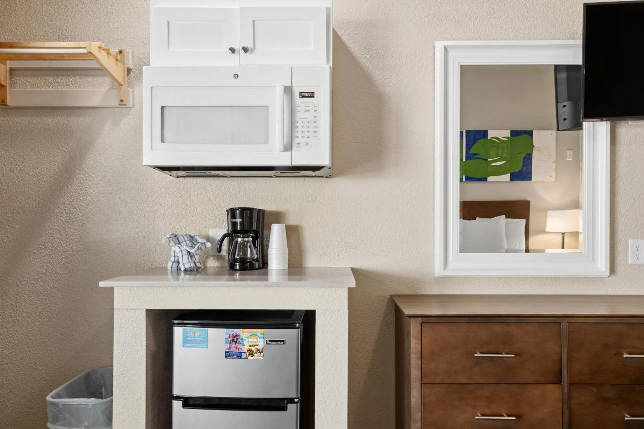 Sandpiper Beacon Beach Resort