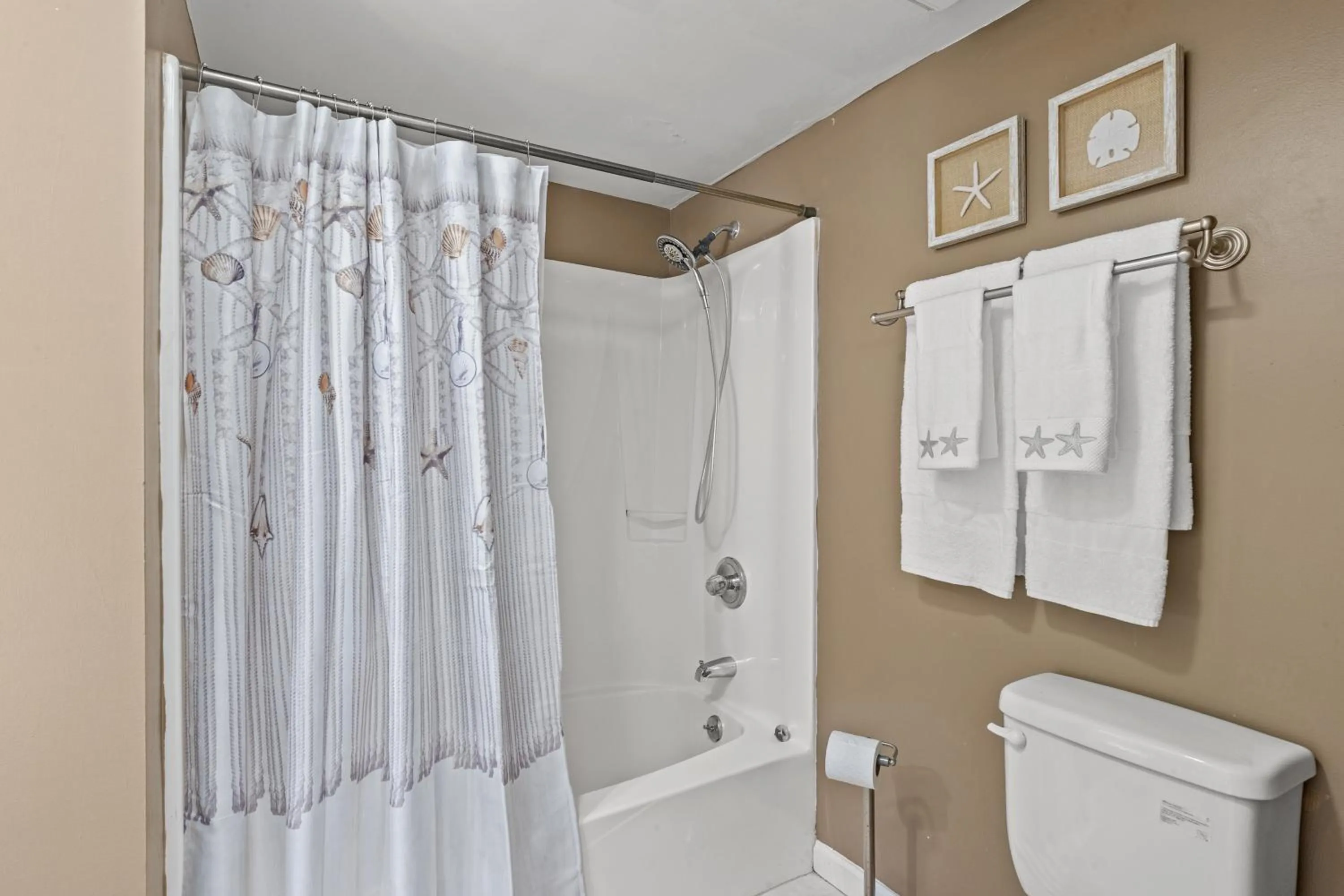 Sandpiper Beacon Beach Resort