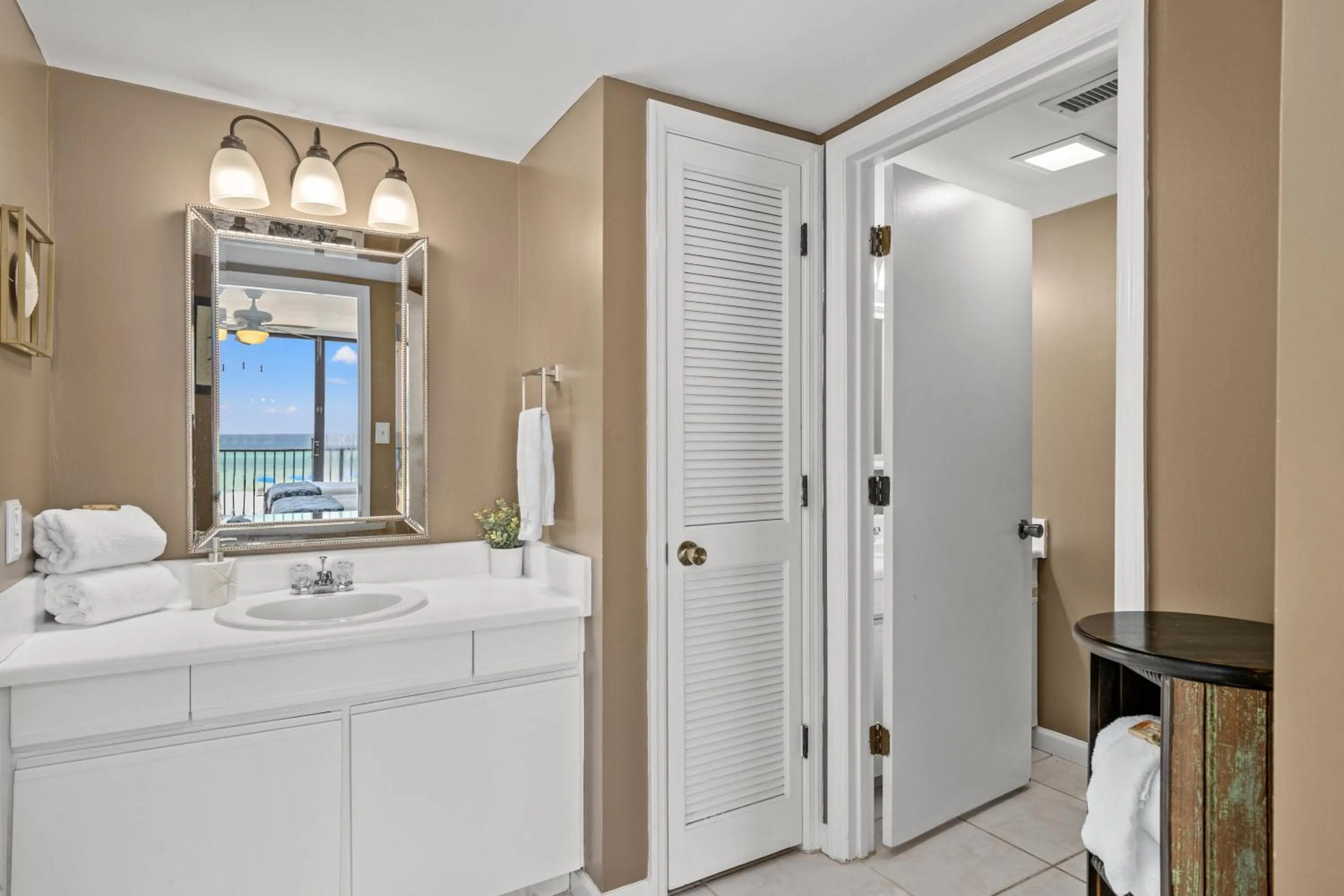 Sandpiper Beacon Beach Resort