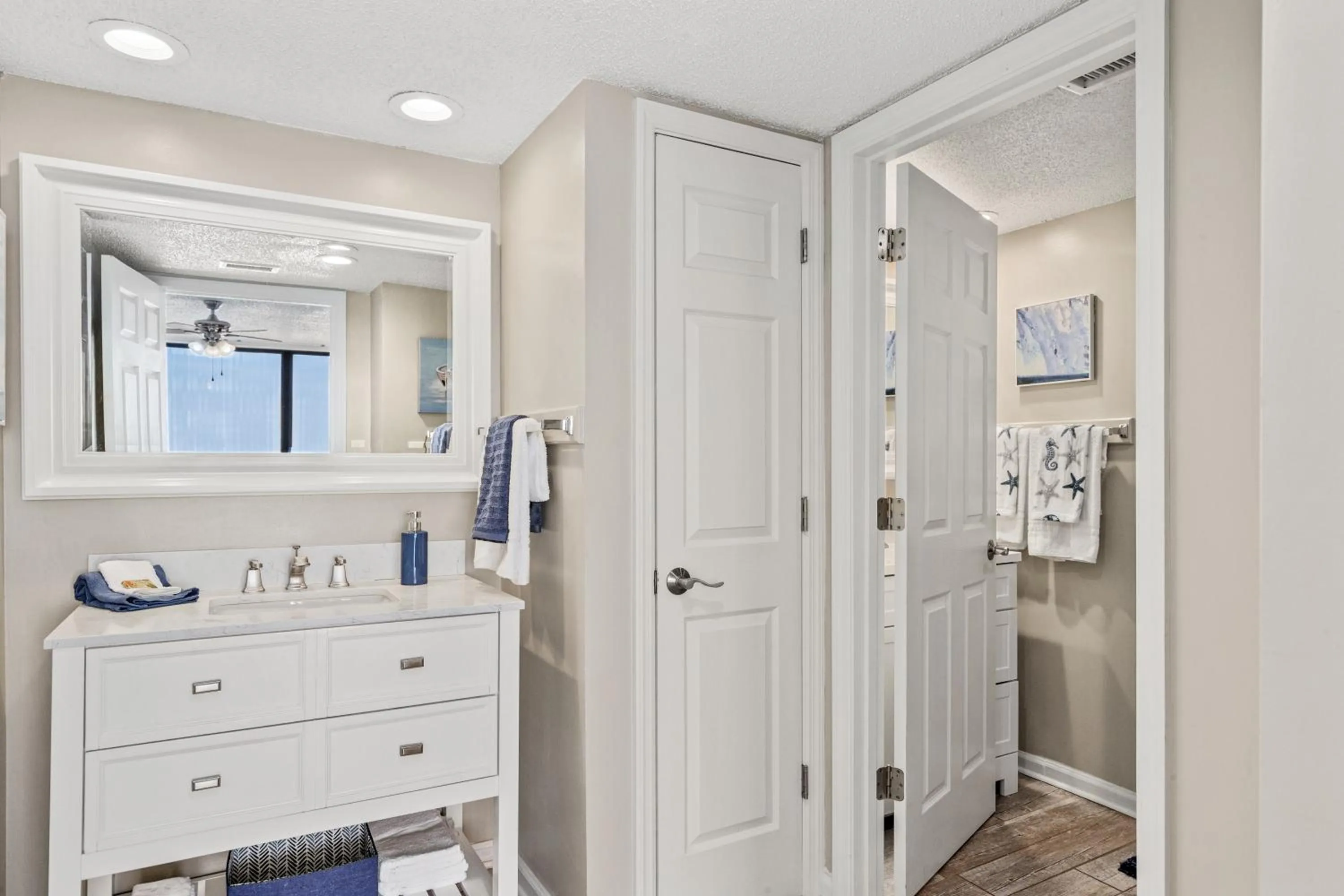 Sandpiper Beacon Beach Resort