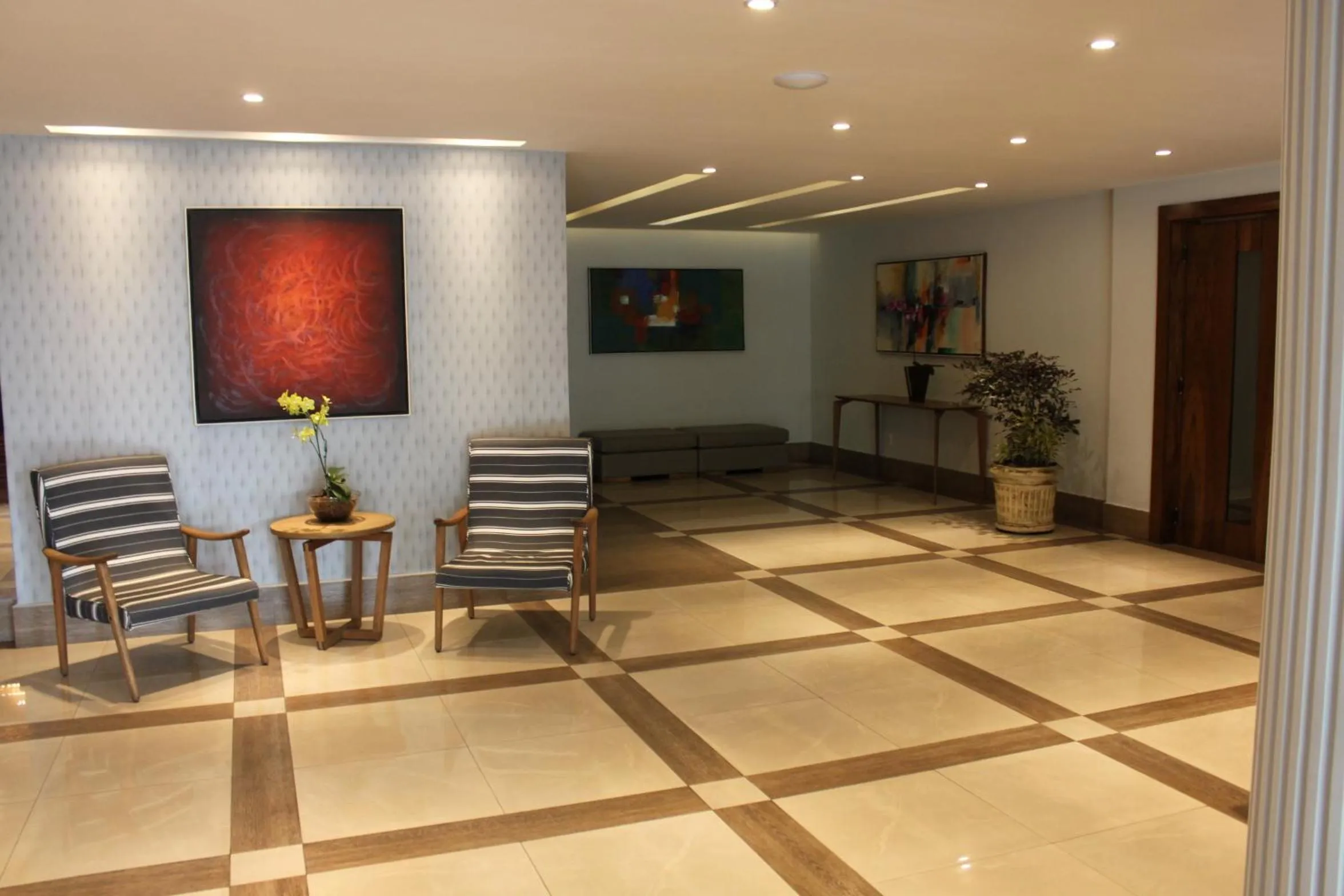 Lobby or reception in DOM Barra Hotel