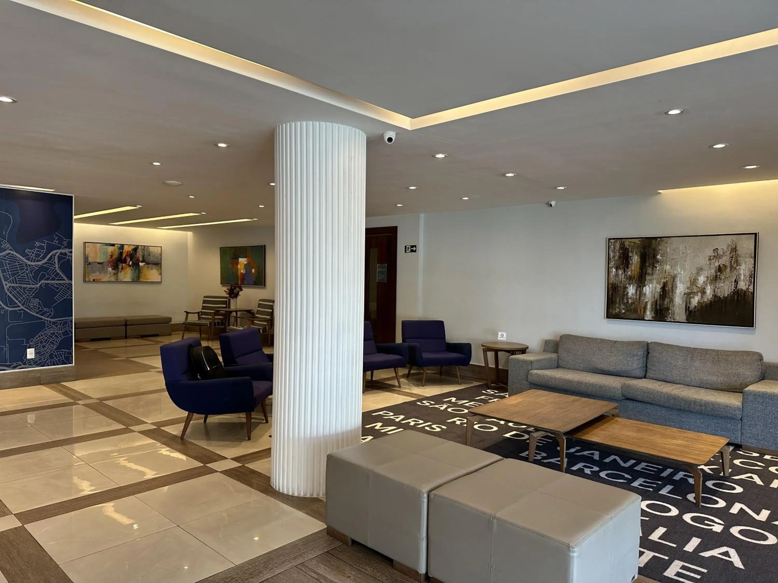 Lobby or reception in DOM Barra Hotel