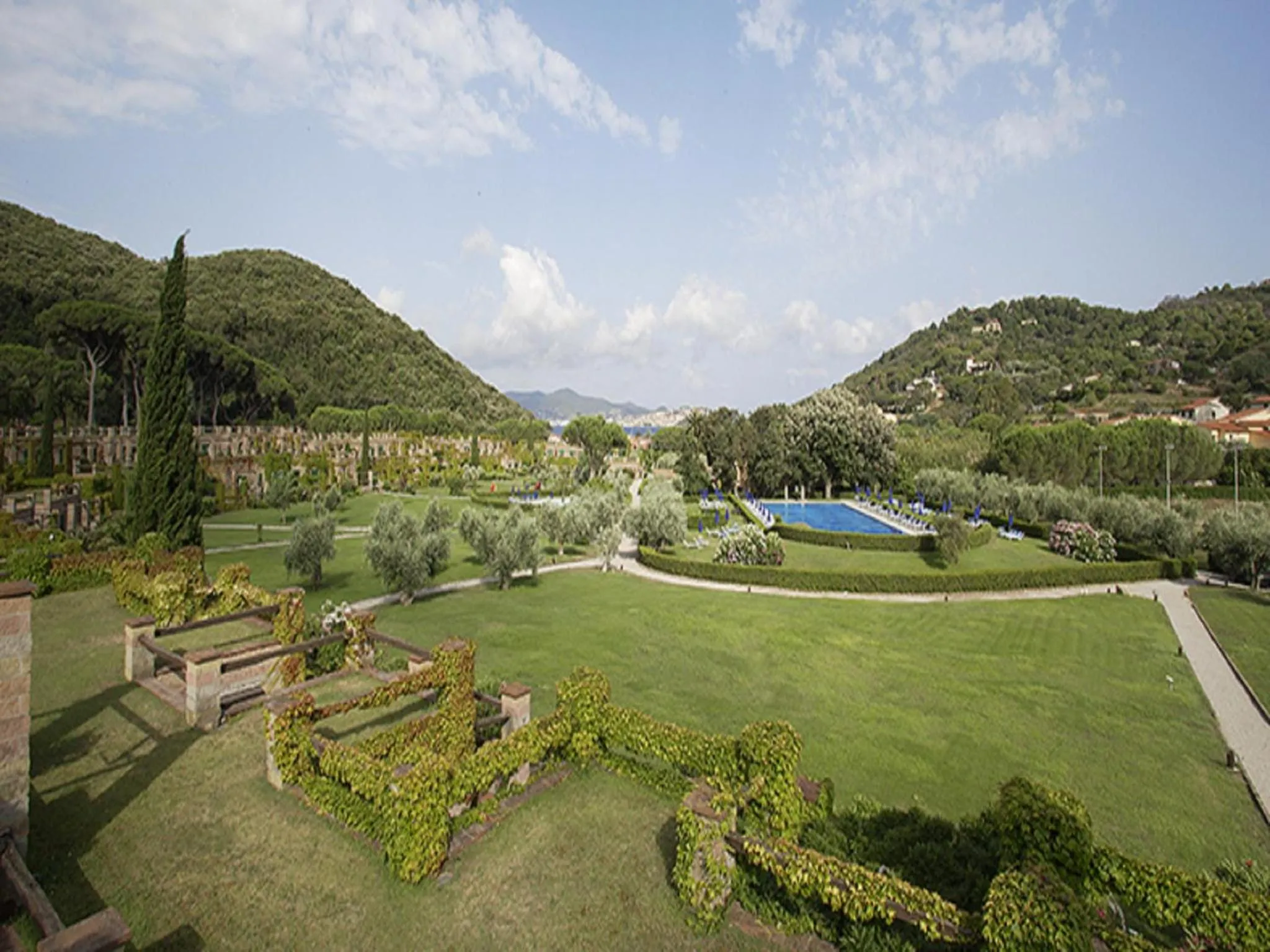 Garden in Hotel & Resort Sant'Anna Del Volterraio