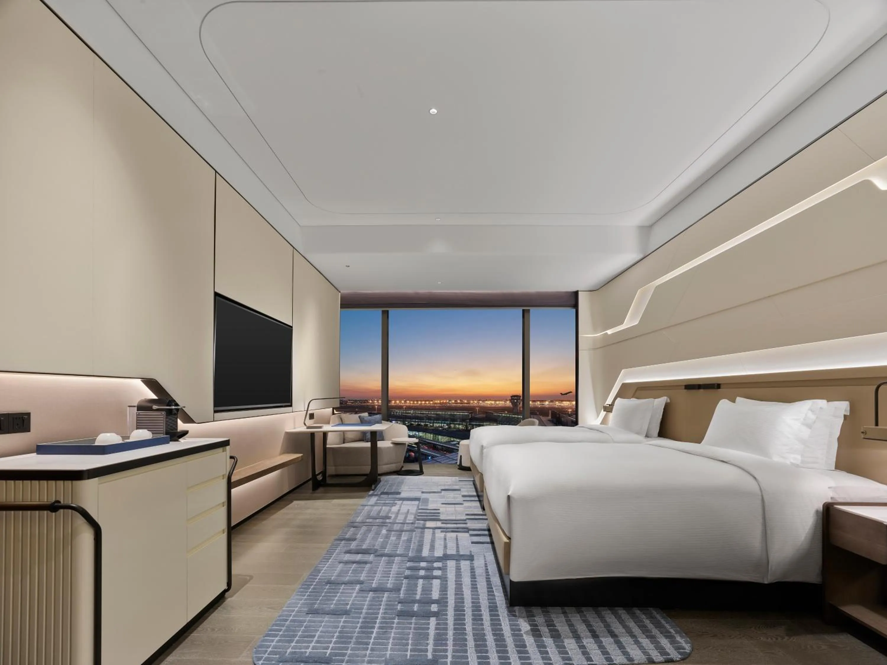Photo of the whole room in Hilton Shanghai Hongqiao International Airport