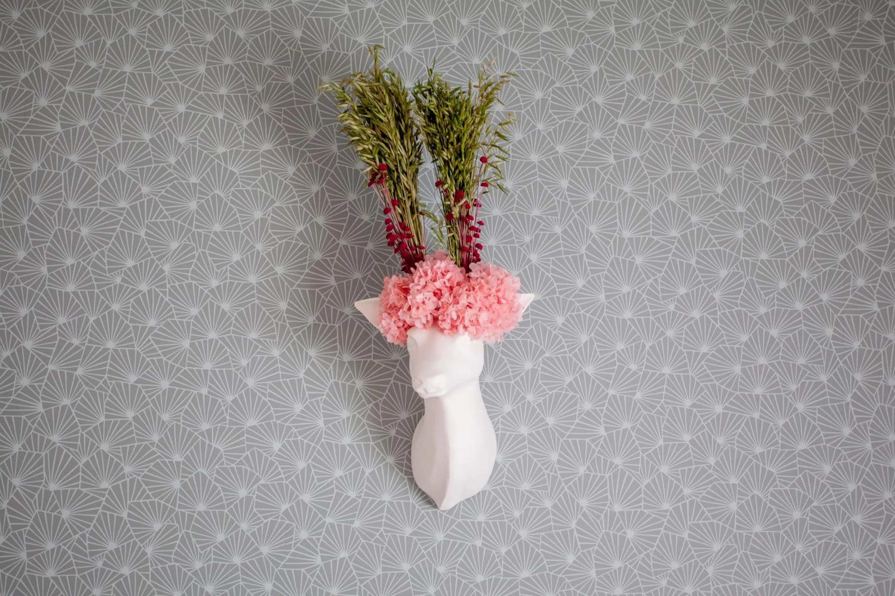 Decorative detail in Hi Valencia Boutique