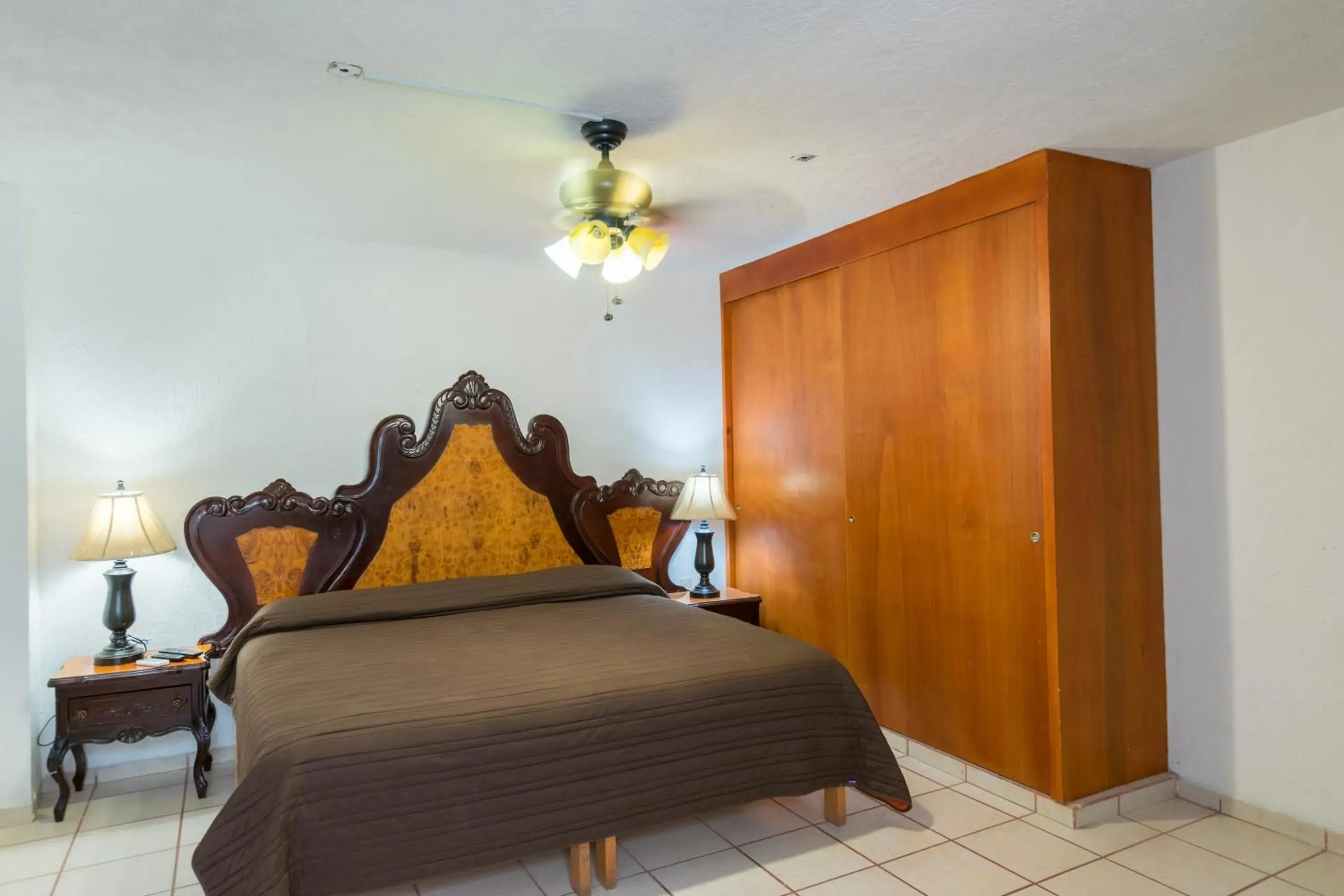 Two-Bedroom Deluxe Apartment in Suites Poliforum Inn Two-Bedroom Deluxe Apartment in Suites Poliforum Inn