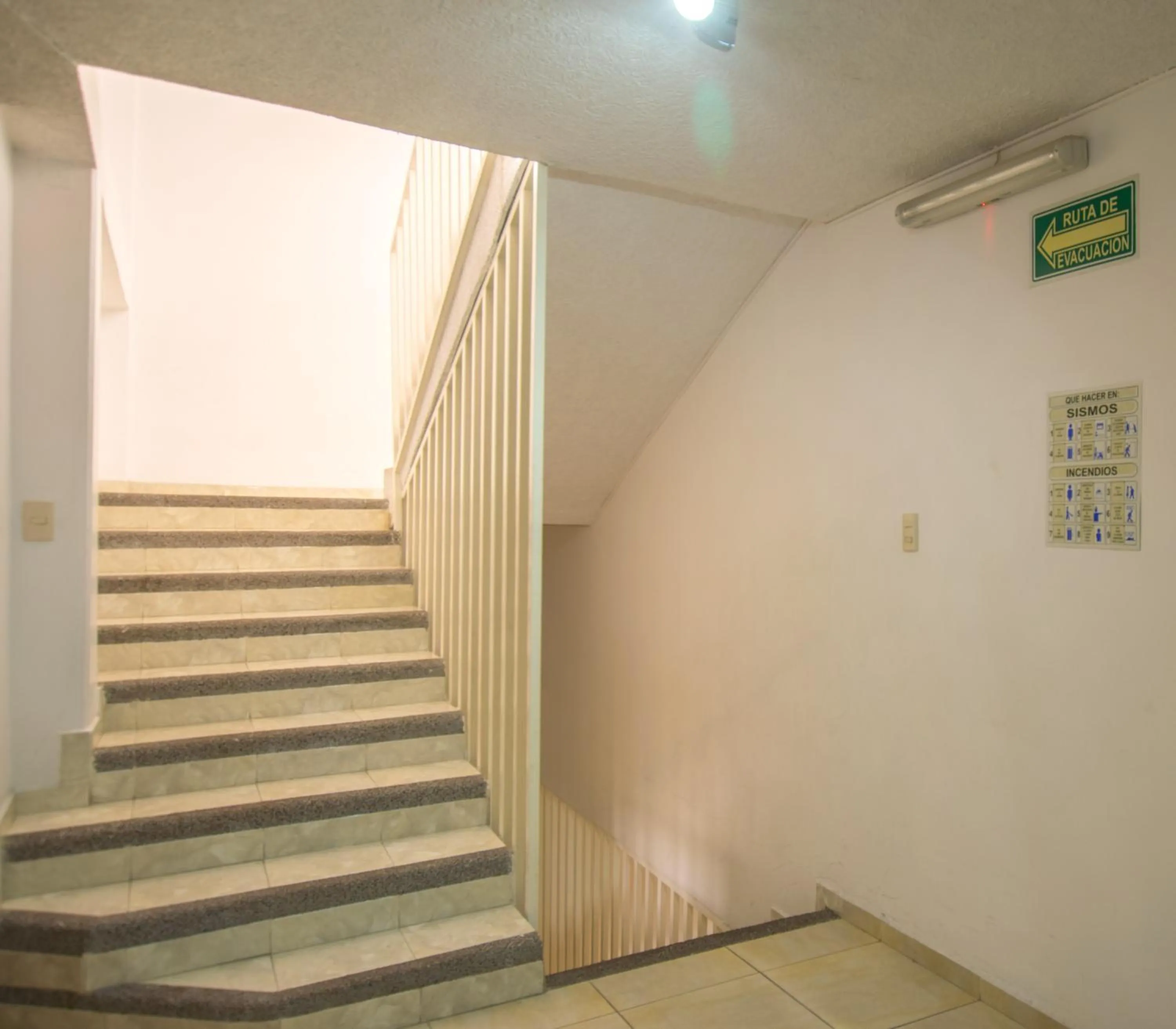 acessibility in Suites Poliforum Inn