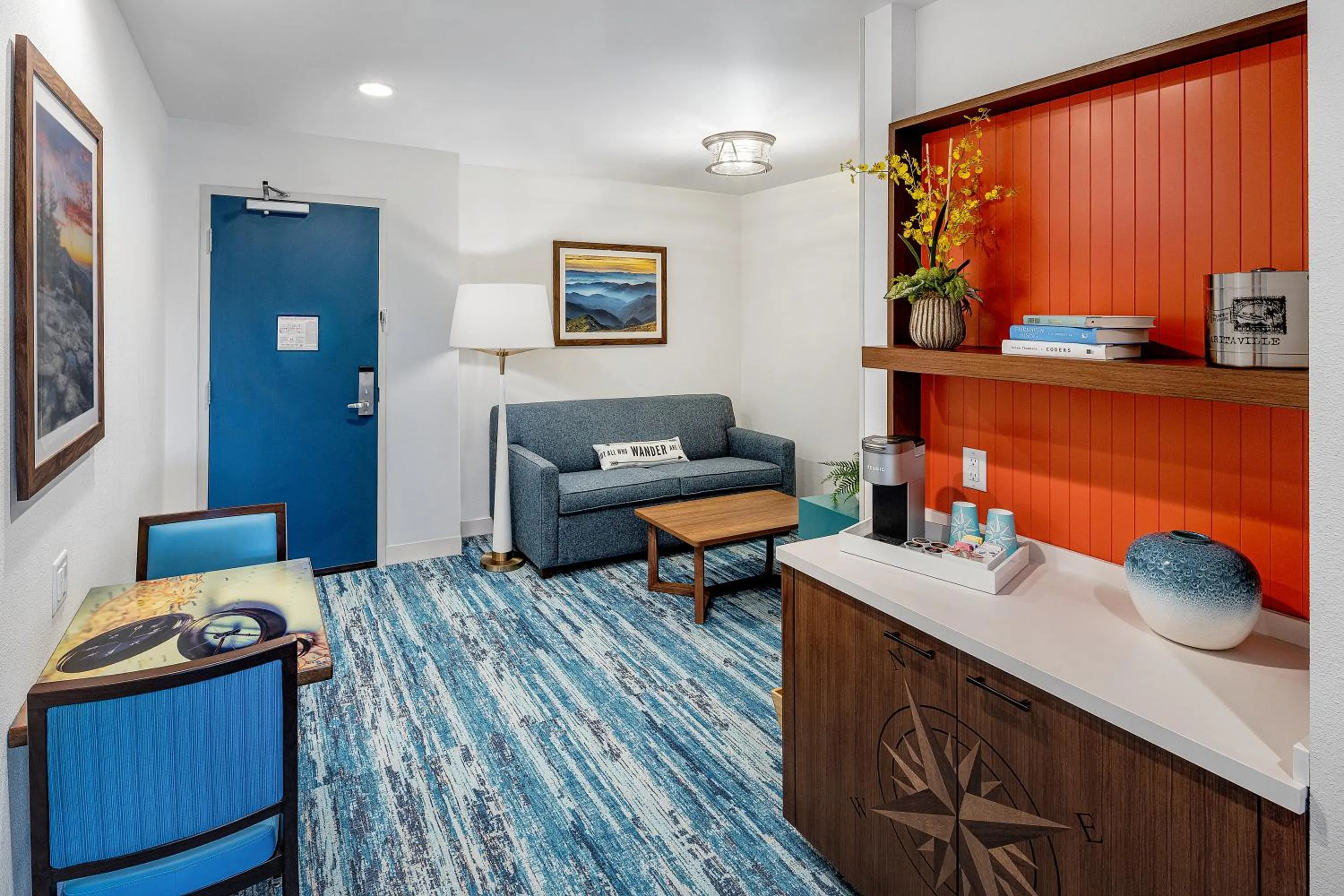 Living room in Compass by Margaritaville Hotel Pigeon Forge