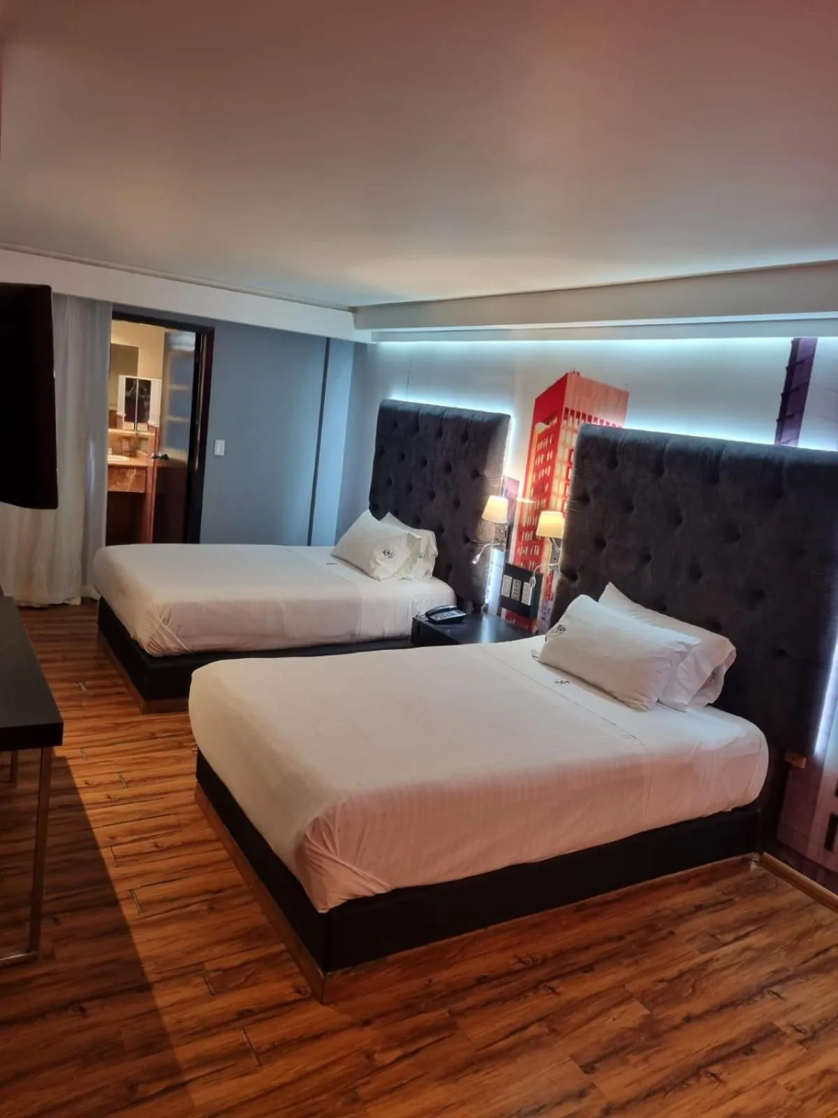 Photo of the whole room, Bed in Hotel Mexicali