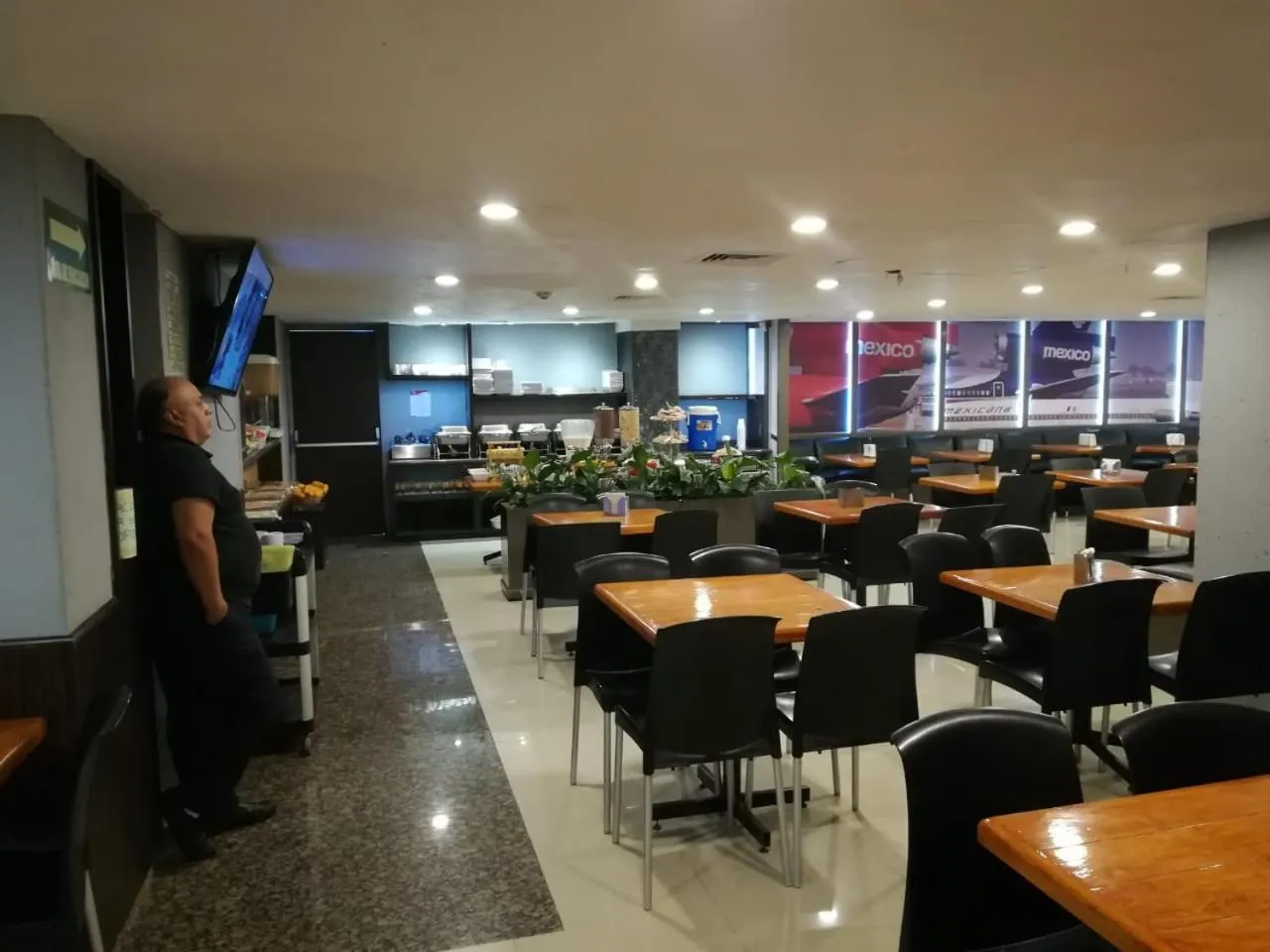 Restaurant/places to eat in Hotel Mexicali