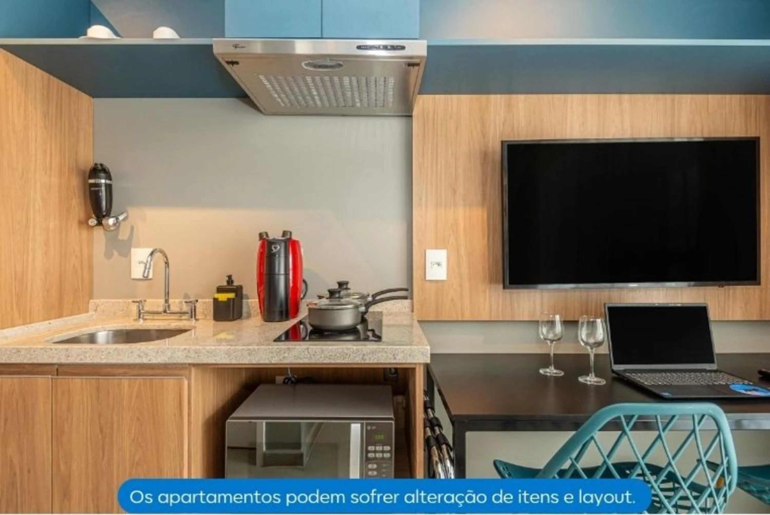 TV and multimedia in Roomo Transamerica SP Alto do Ipiranga