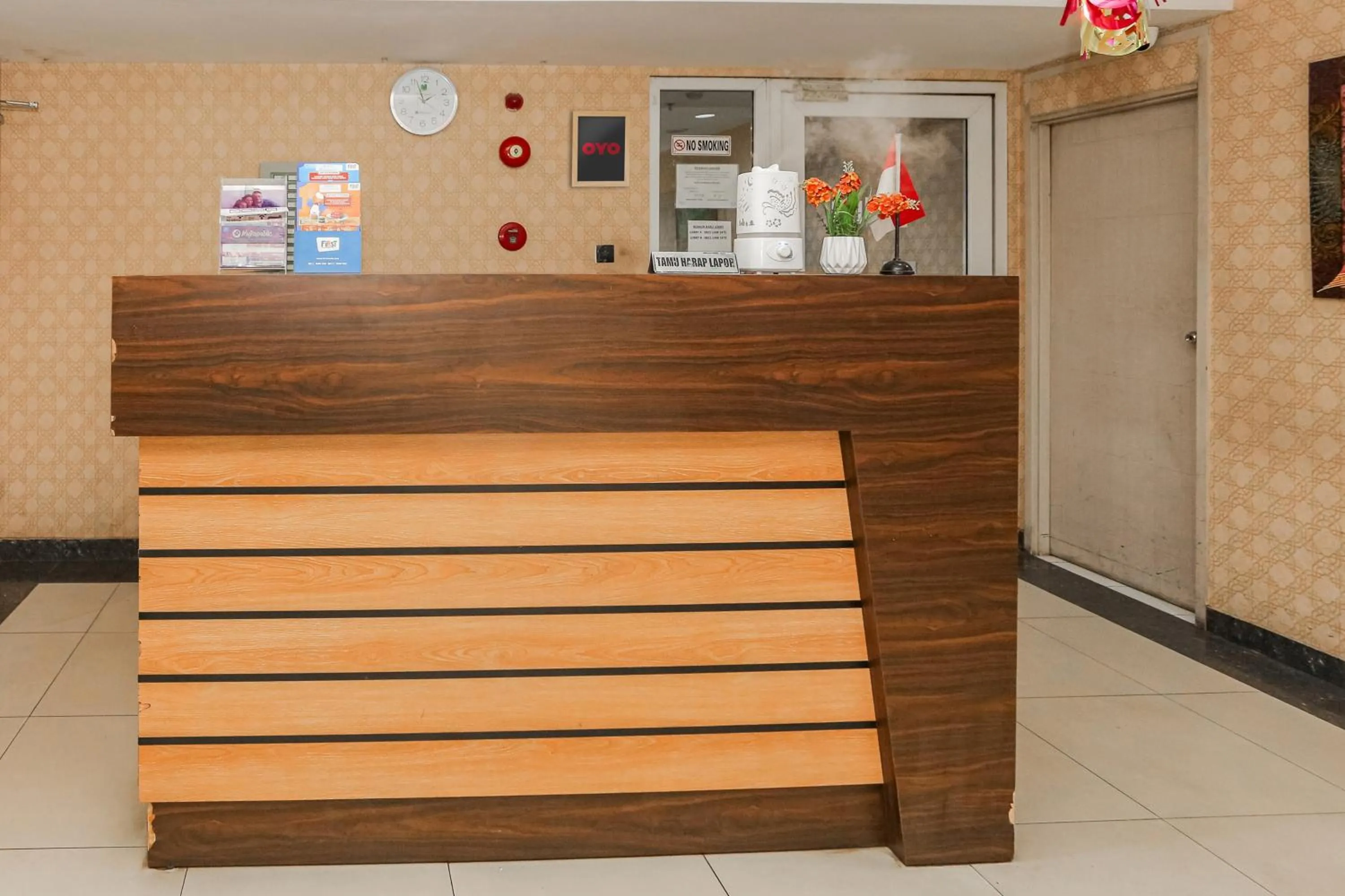 Lobby or reception in Collection O Serviced Apartmen Mutiara Kota