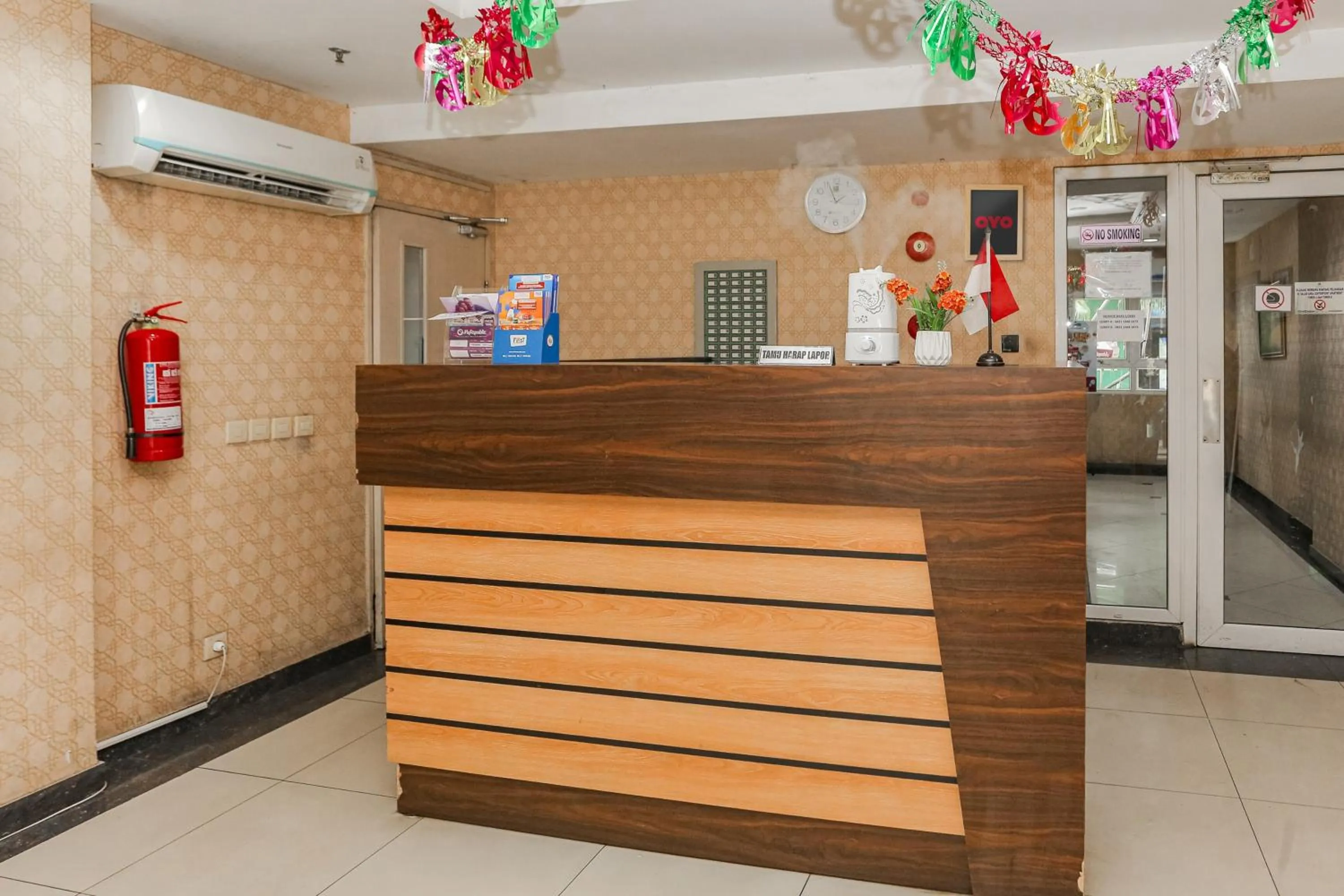 Lobby or reception in Collection O Serviced Apartmen Mutiara Kota