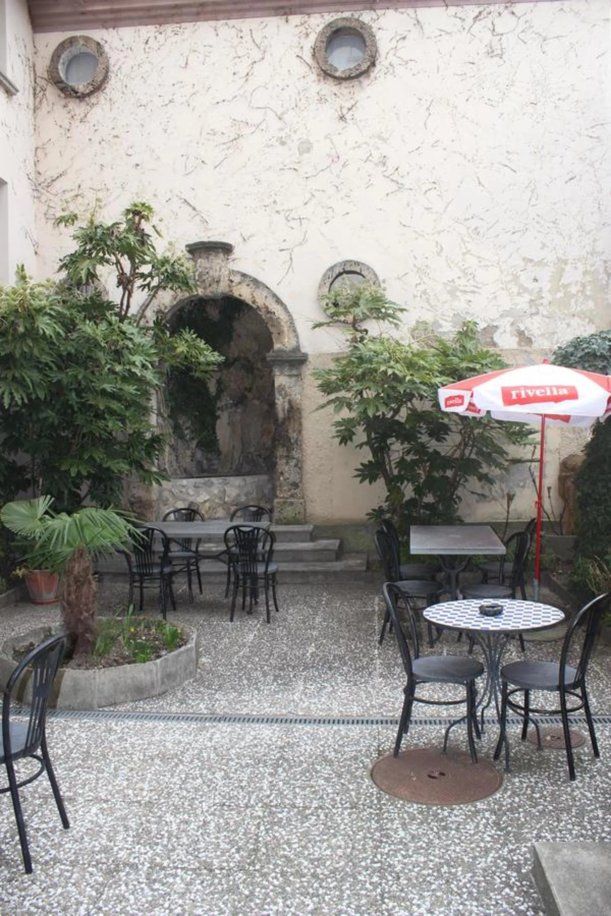 Garden in Garni Bar Sport