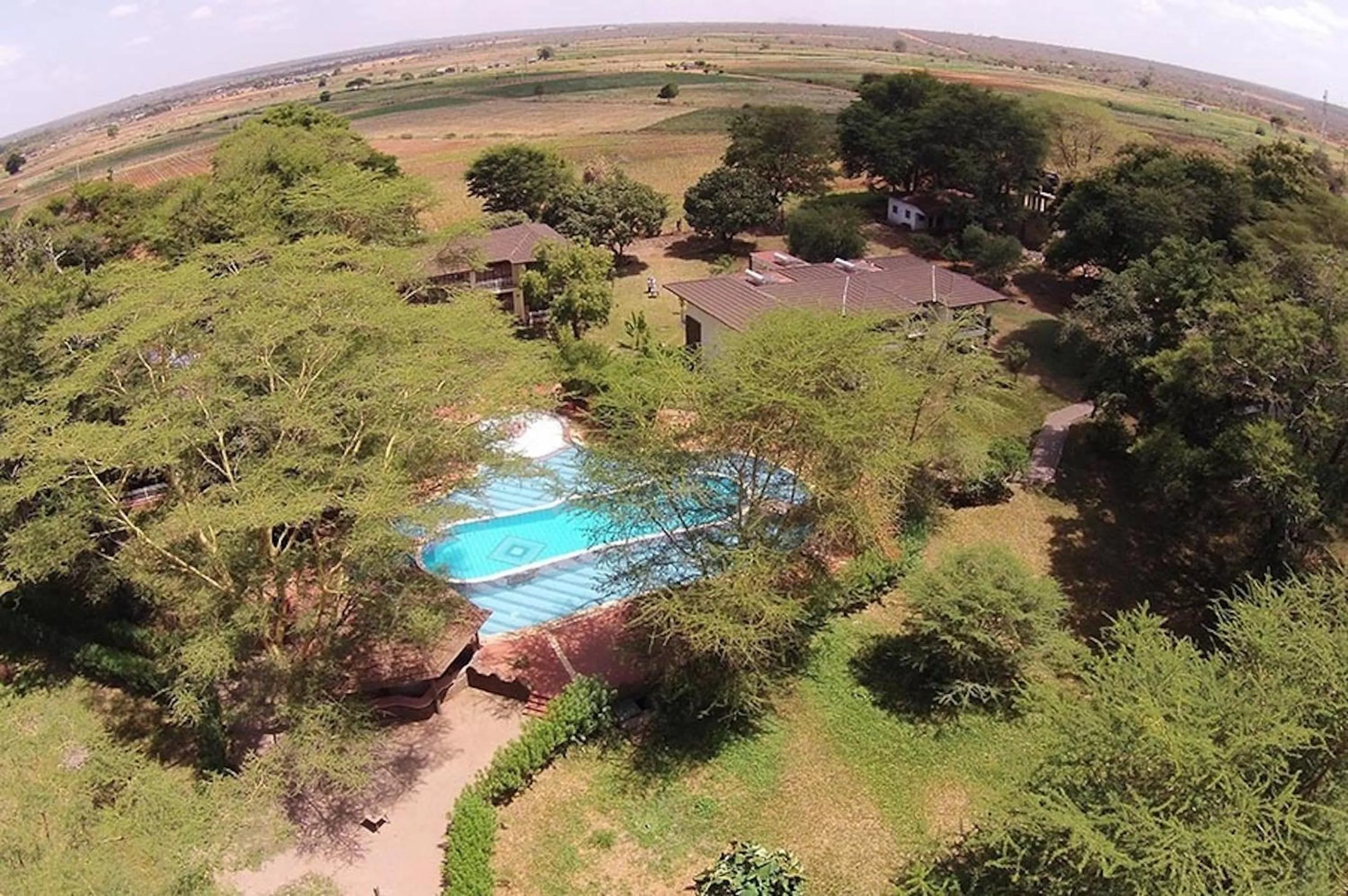 Pool view in Hunters Lodge