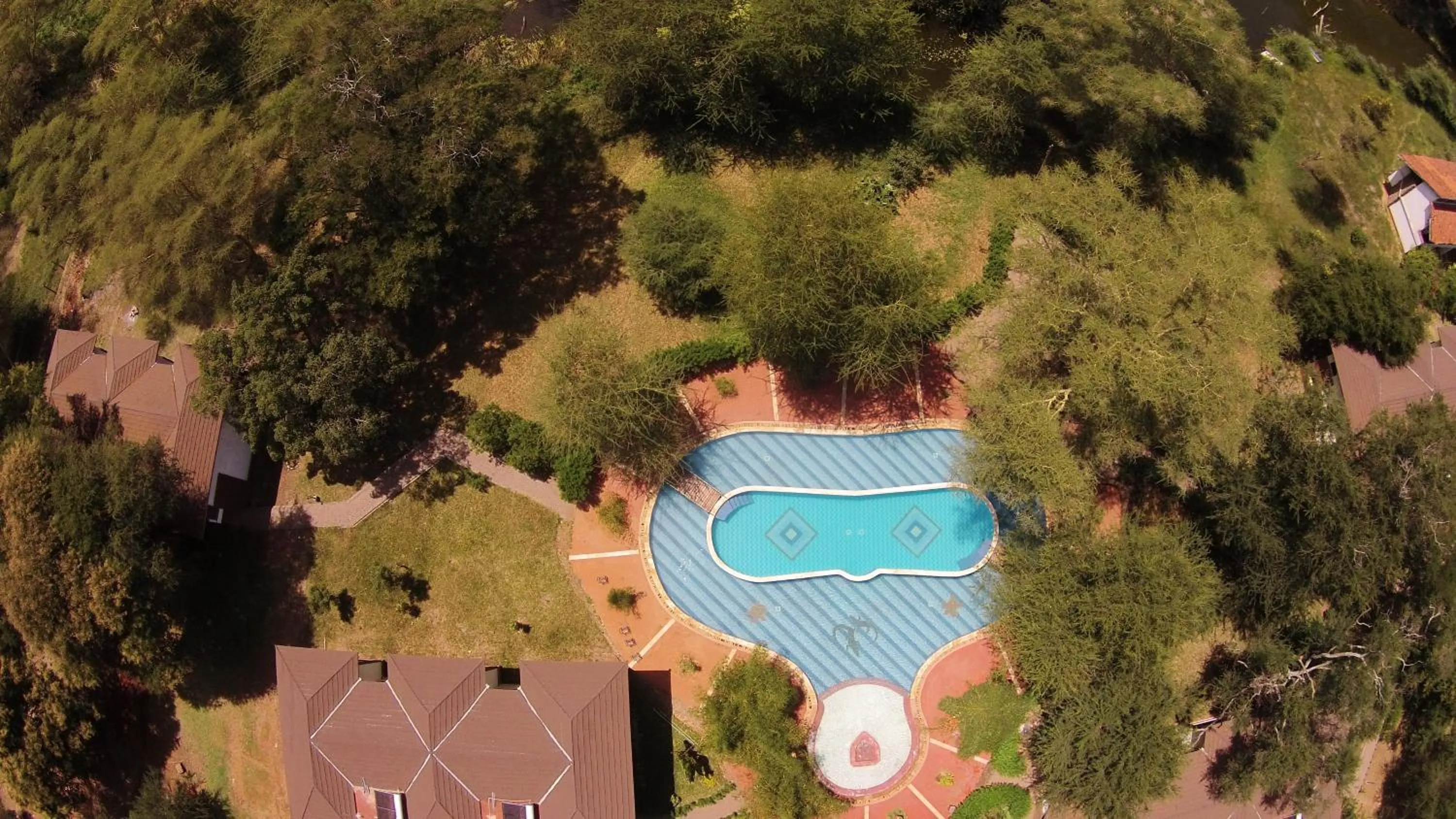 Pool view in Hunters Lodge
