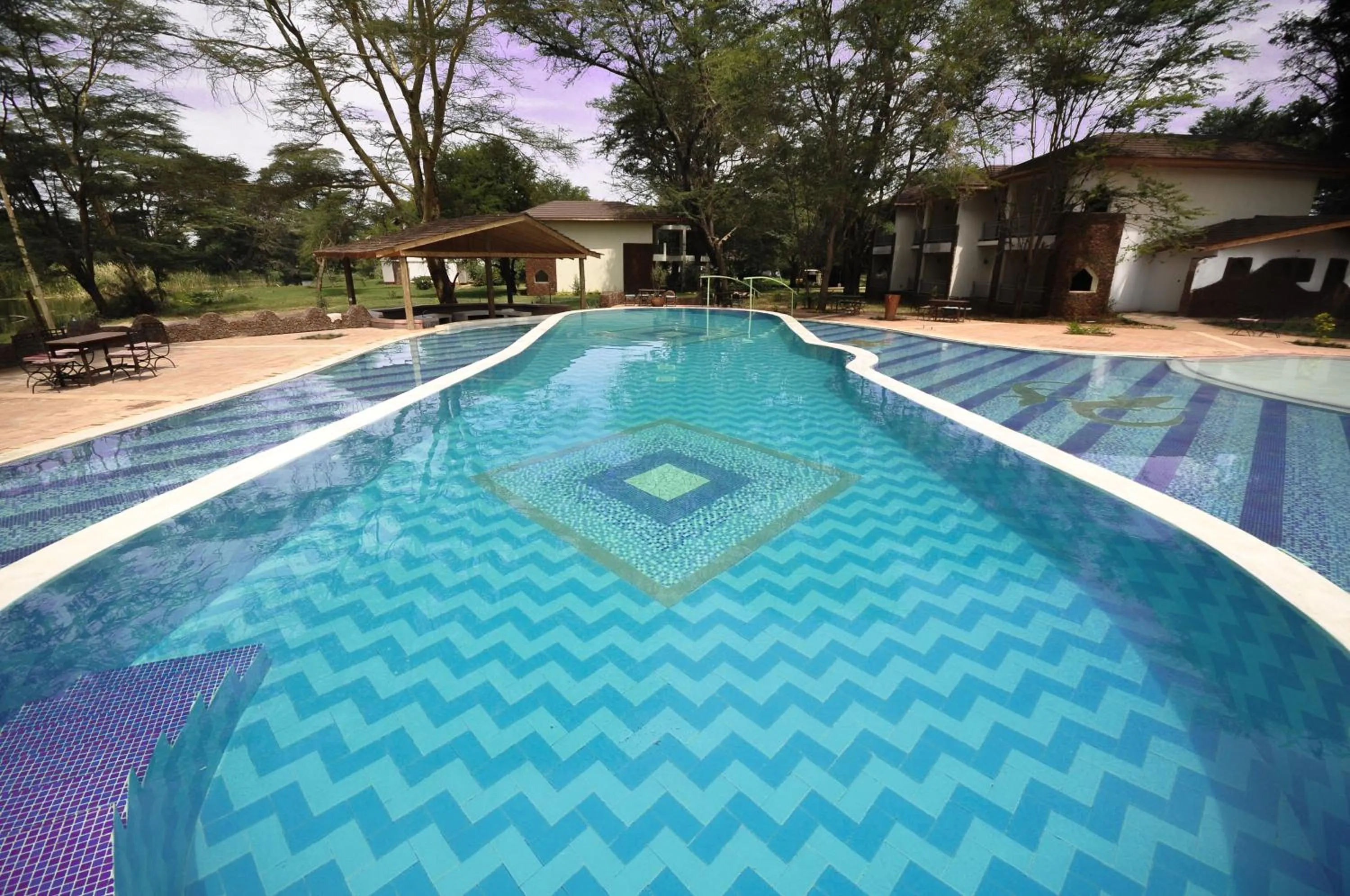 Swimming pool in Hunters Lodge