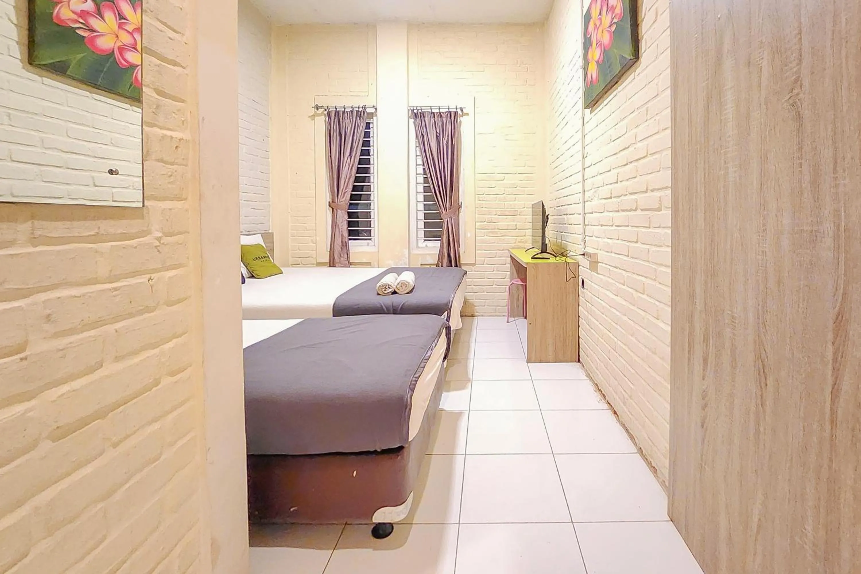Bedroom, Bed in Urbanview Hotel Star Residence Puncak