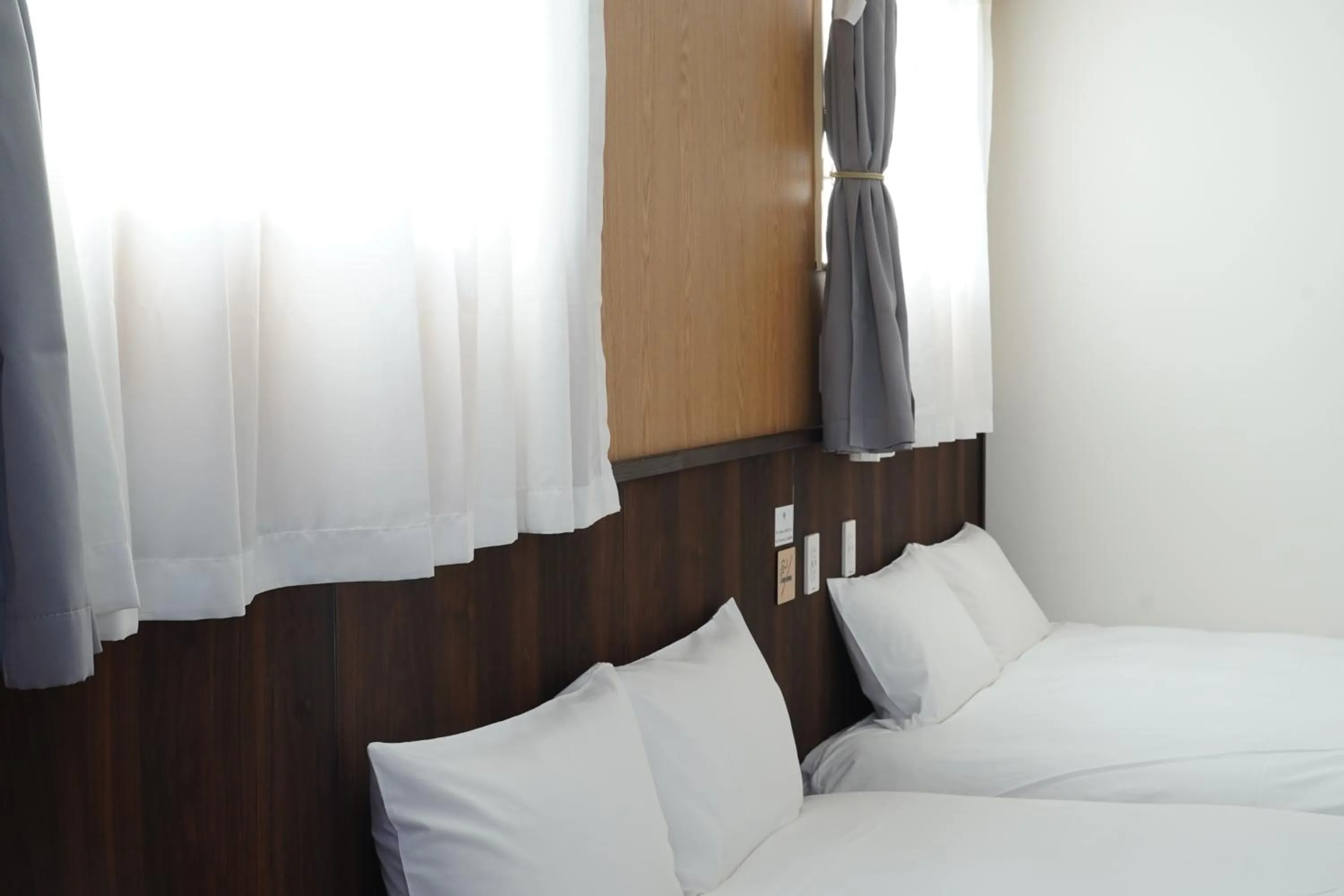 Decorative detail, Bed in Softlight Inn Asakusa Tokyo