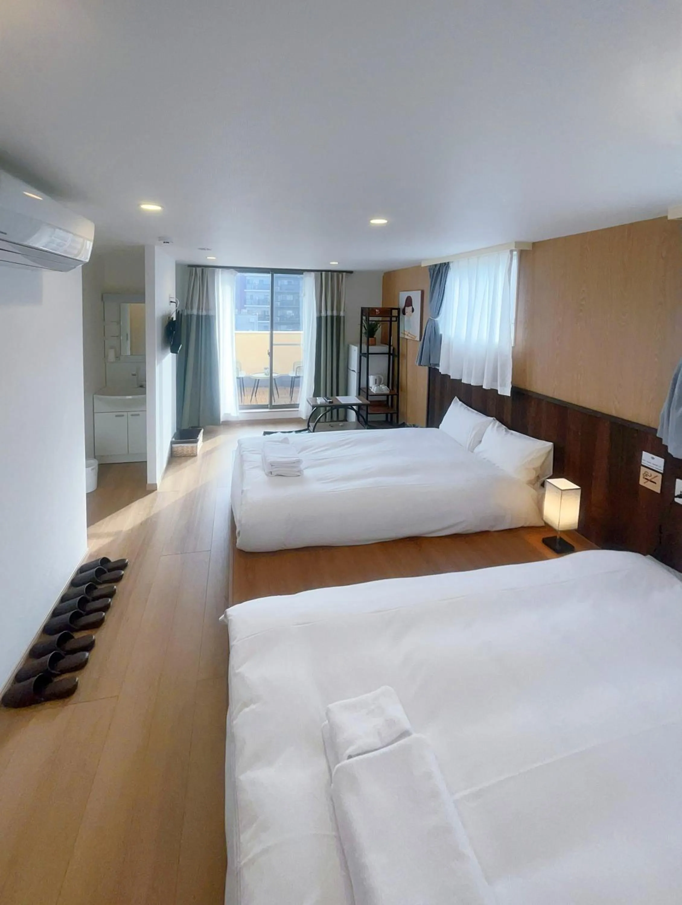 Photo of the whole room, Bed in Softlight Inn Asakusa Tokyo